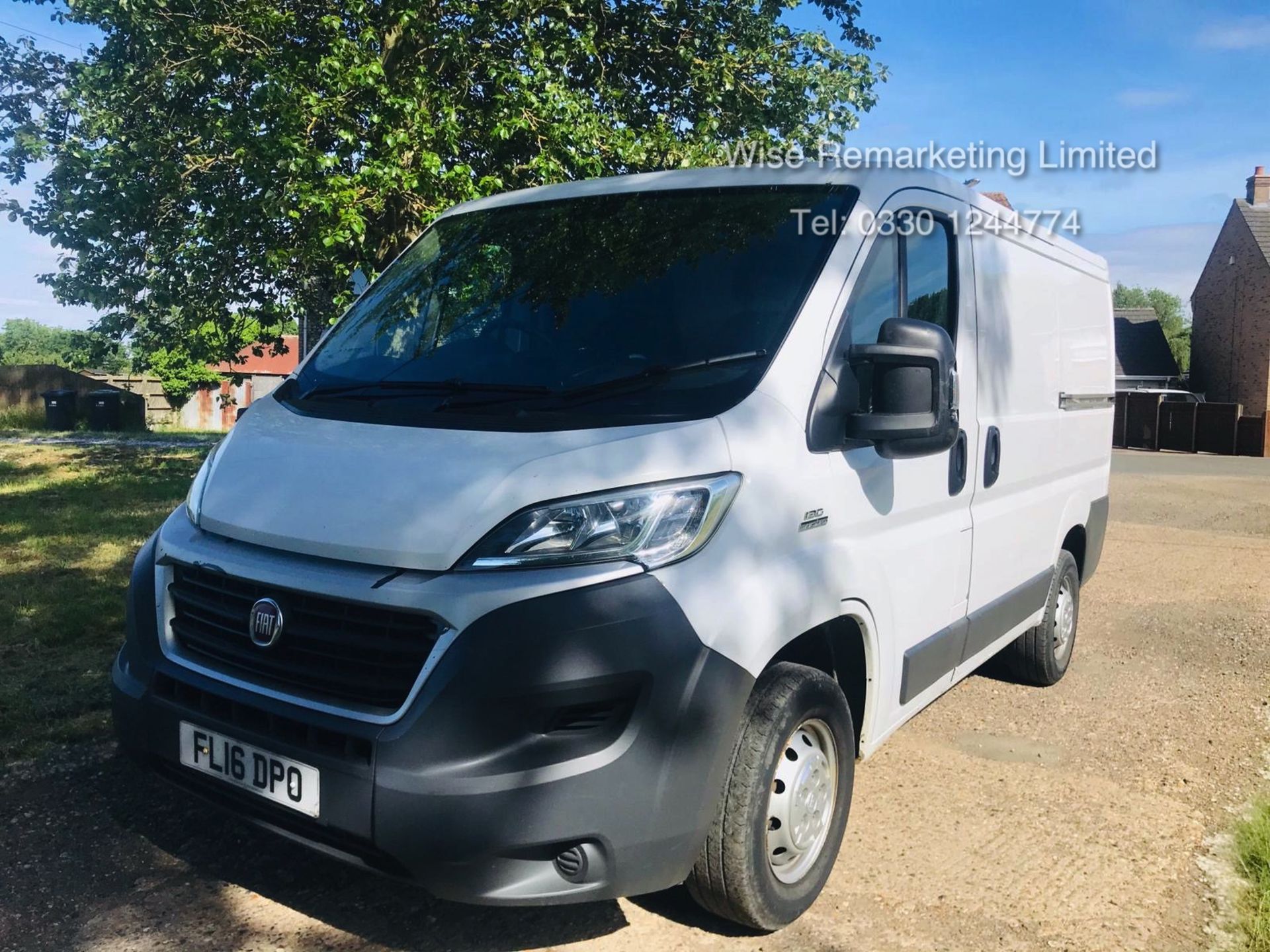 (RESERVE MET) Fiat Ducato 30 2.3 Multijet - 6 Speed - 2016 16 Reg - Air Con - Ply Lined - - Image 2 of 23