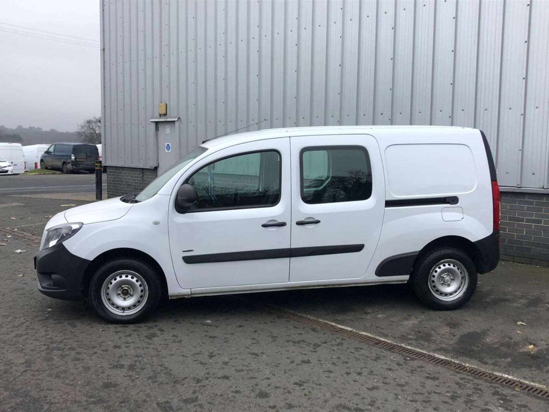 (RESERVE MET) Mercedes Citan 109 CDI Extra Long 5 SEATER DUALINER /CREW VAN 16 Reg -1 Owner -Air Con - Image 2 of 6