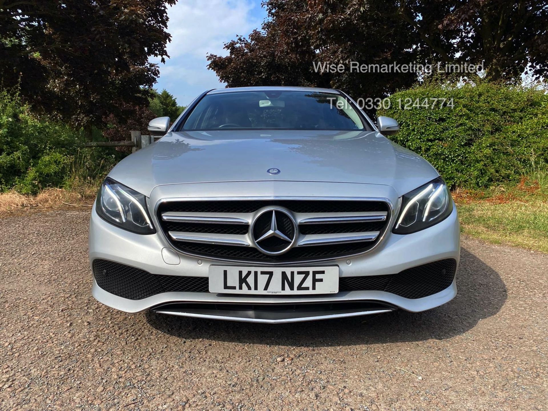 (RESERVE MET) Mercedes E220d Special Equipment 9G Tronic - 2017 17 Reg - Service History - Sat Nav - - Image 5 of 27