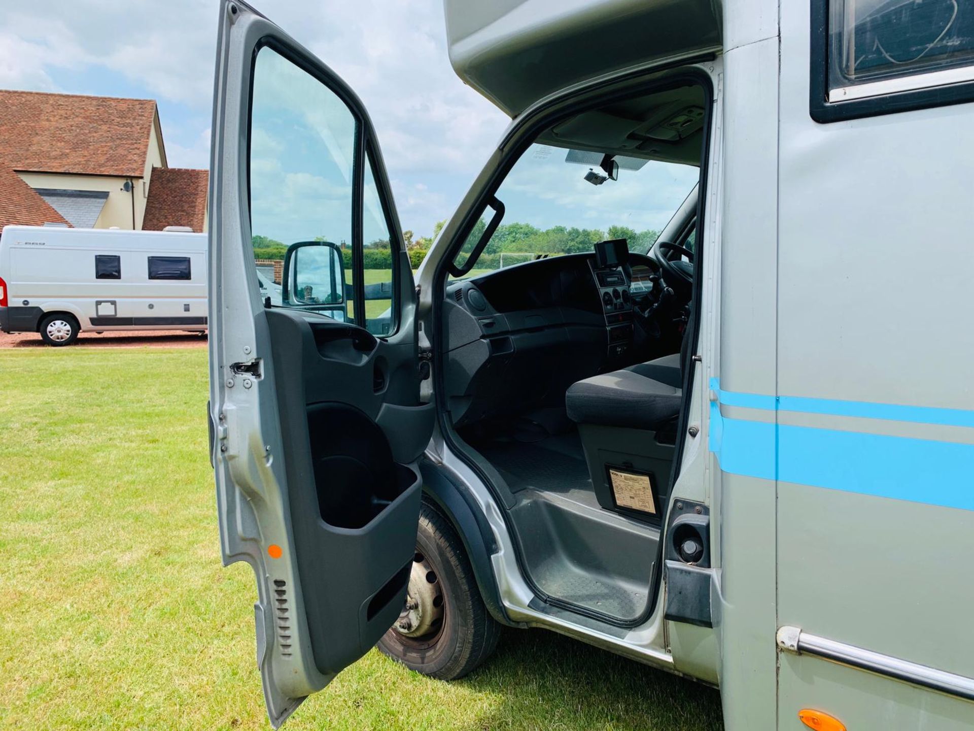 Iveco Daily 70C18 'GEORGE SMITH' Horsebox - 2012 12 Reg - Air Con - Image 14 of 35