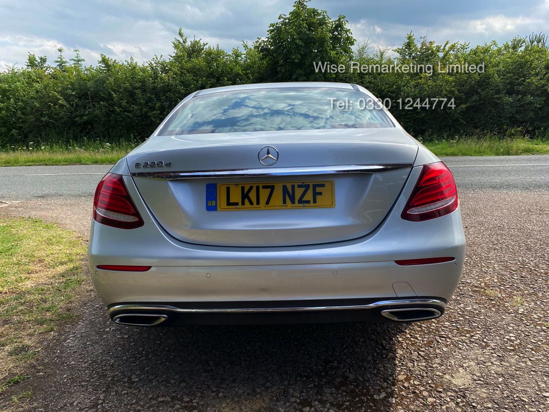 (RESERVE MET) Mercedes E220d Special Equipment 9G Tronic - 2017 17 Reg - Service History - Sat Nav - - Image 6 of 27