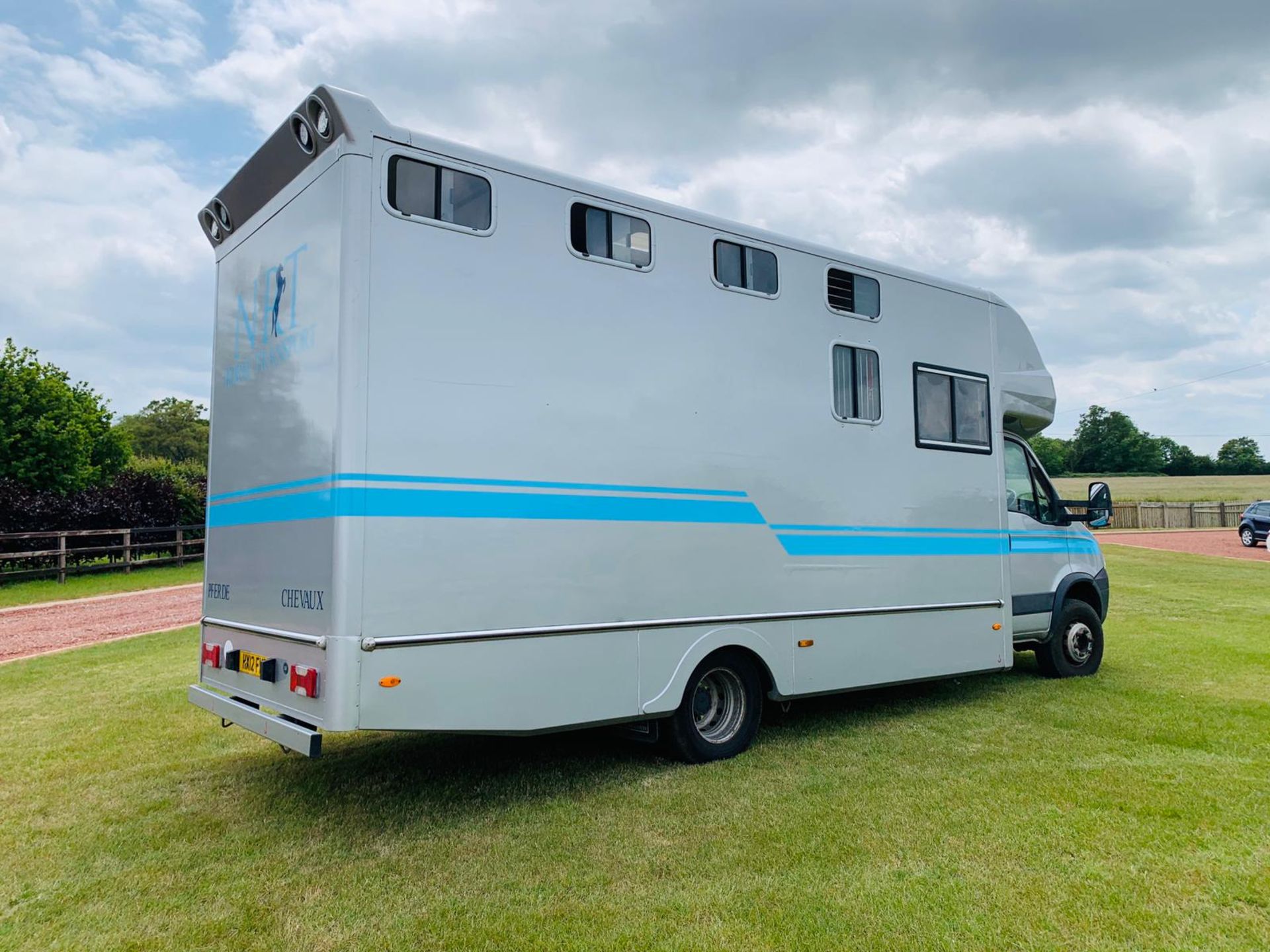 Iveco Daily 70C18 'GEORGE SMITH' Horsebox - 2012 12 Reg - Air Con - Image 8 of 36