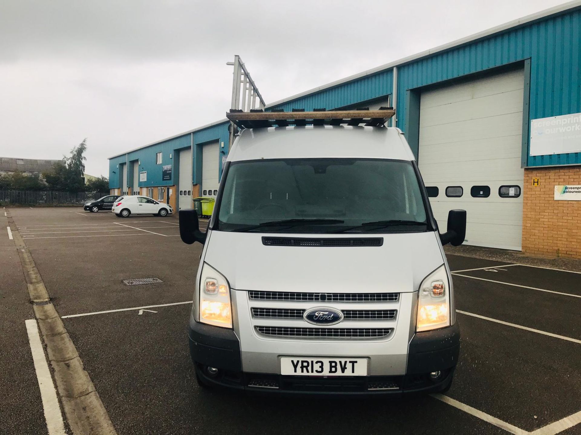 Ford Transit T280 2.2 TDCI Trend Line - 2013 13 Reg - 1 Former Keeper - Glass Rack - Image 5 of 27