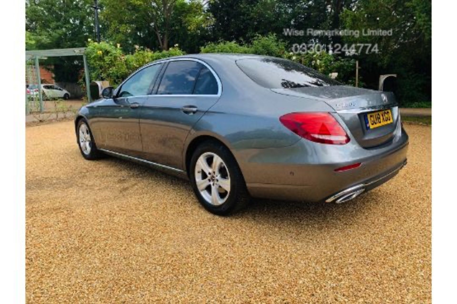 (RESERVE MET) Mercedes E220d Special Equipment 9G Tronic - 2018 18 Reg - Sat Nav - Reversing Cam - Image 10 of 35