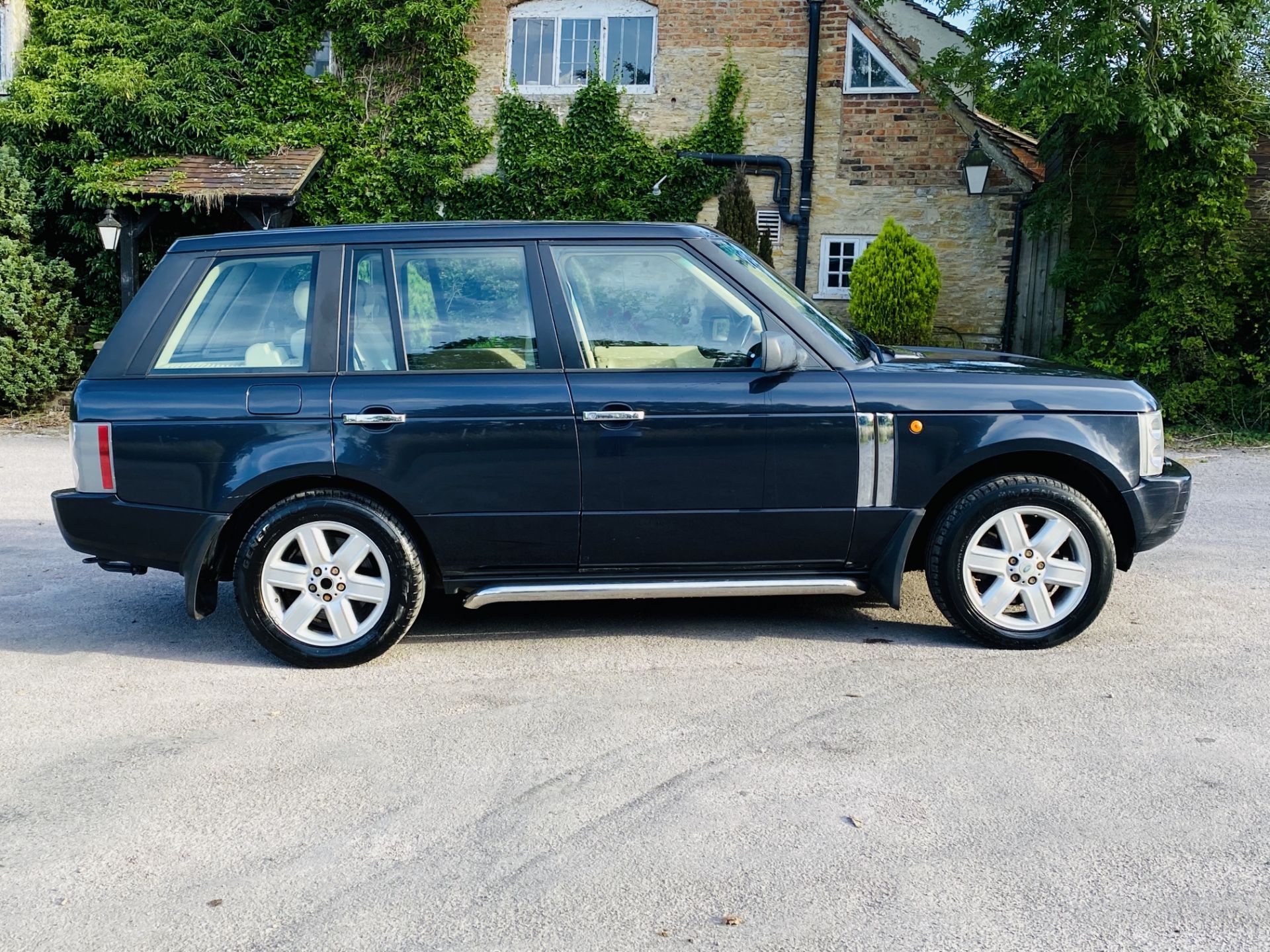 Land Rover Range Rover Vogue 4.4 V8 LPG Gas - 2004 54 Reg - 4x4 - Full Spec- ULEZ Compliant - Image 6 of 44