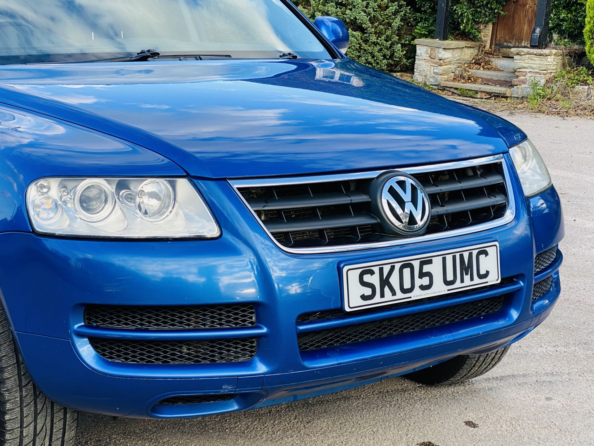 (RESERVE MET)Volkswagen Touareg 2.5 Tdi Auto - 2005 05 Reg -Tow Pack - 4x4 - In Metallic Blue - Image 12 of 44