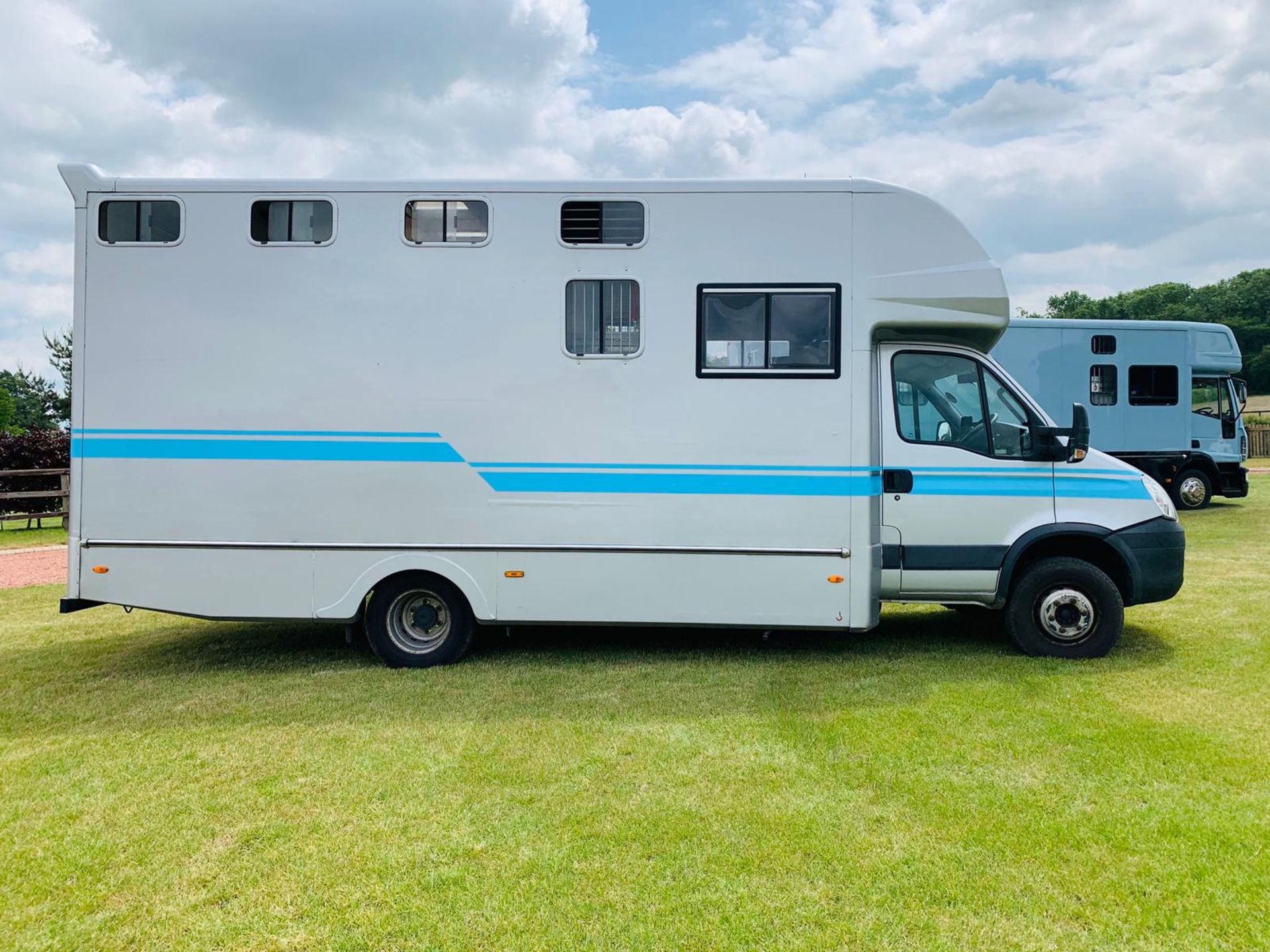 Iveco Daily 70C18 'GEORGE SMITH' Horsebox - 2012 12 Reg - Air Con - Image 3 of 36