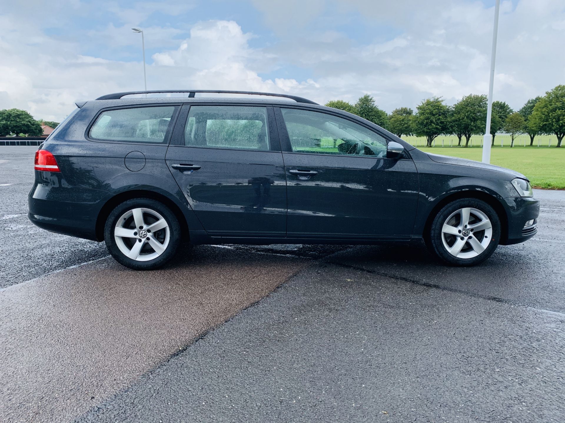 (RESERVE MET) Volkswagen Passat S 1.6 TDI Estate - 6 Speed - 2014 14 Reg - Service History - Image 4 of 32