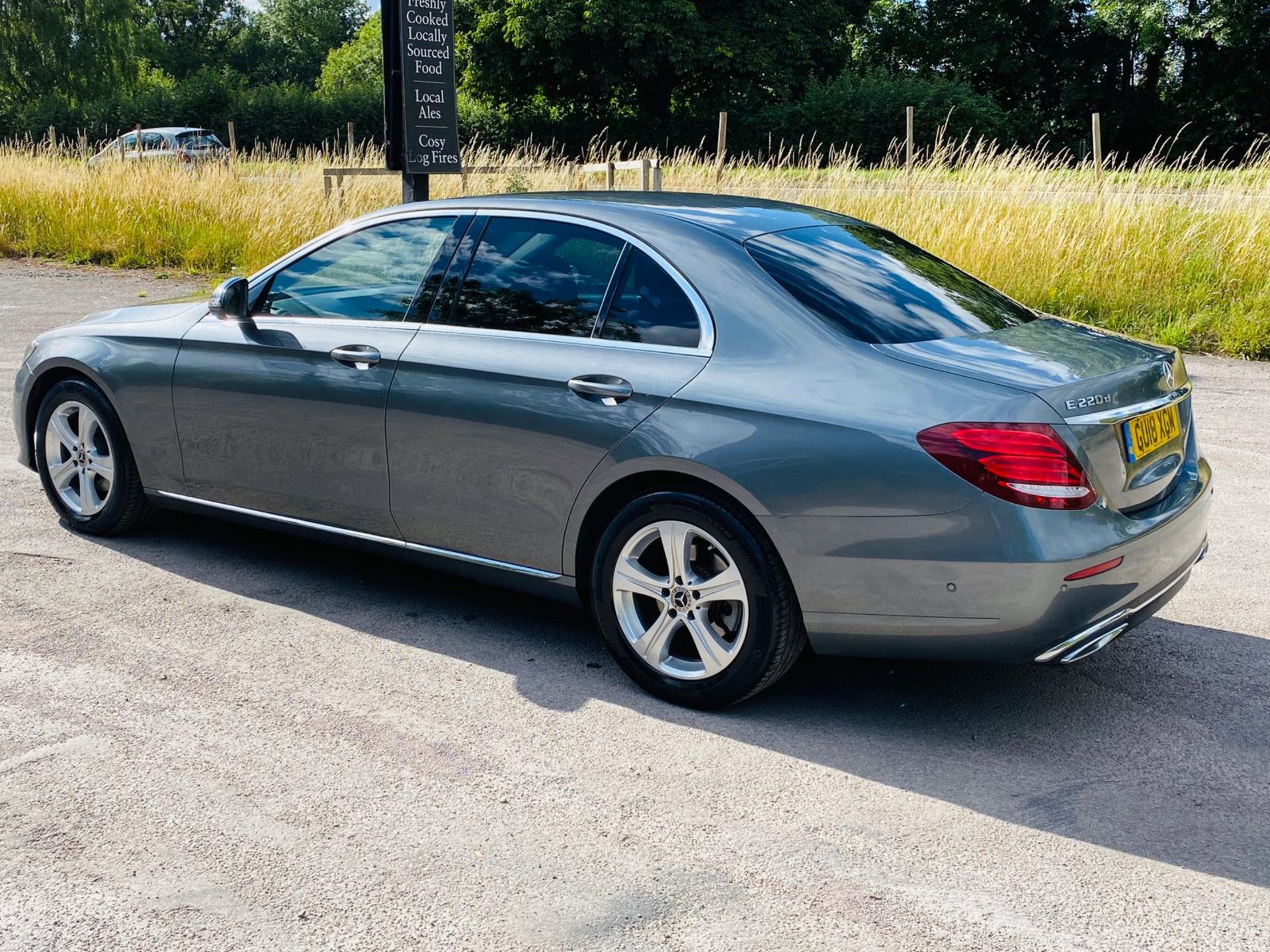 (RESERVE MET) Mercedes E220d Special Equipment 9G Tronic - 2018 18 Reg - Sat Nav - Reversing Cam - Image 10 of 45