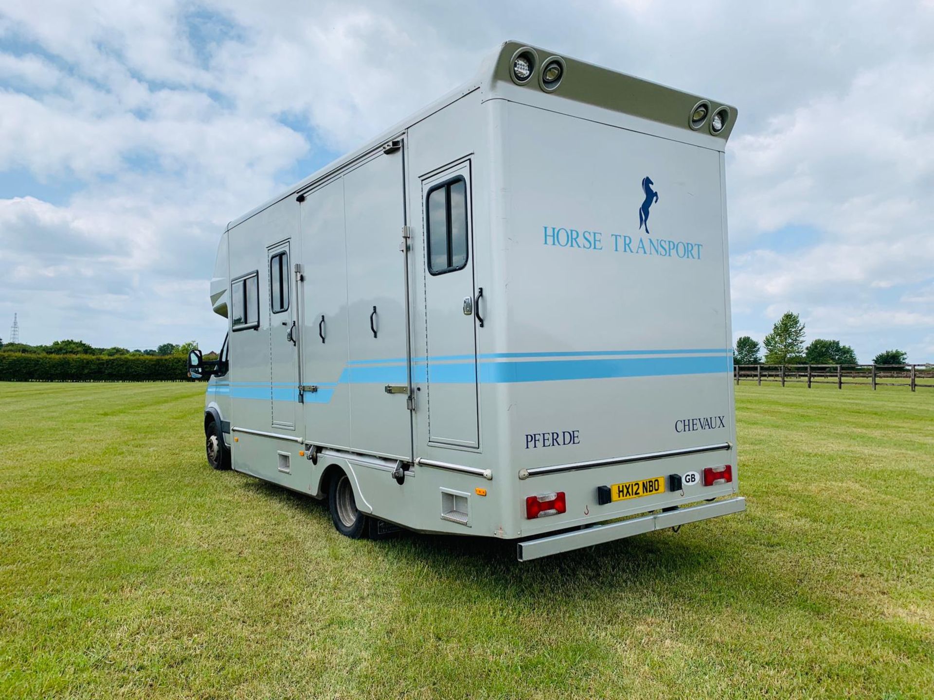 Iveco Daily 70C18 'GEORGE SMITH' Horsebox - 2012 12 Reg - Image 8 of 25