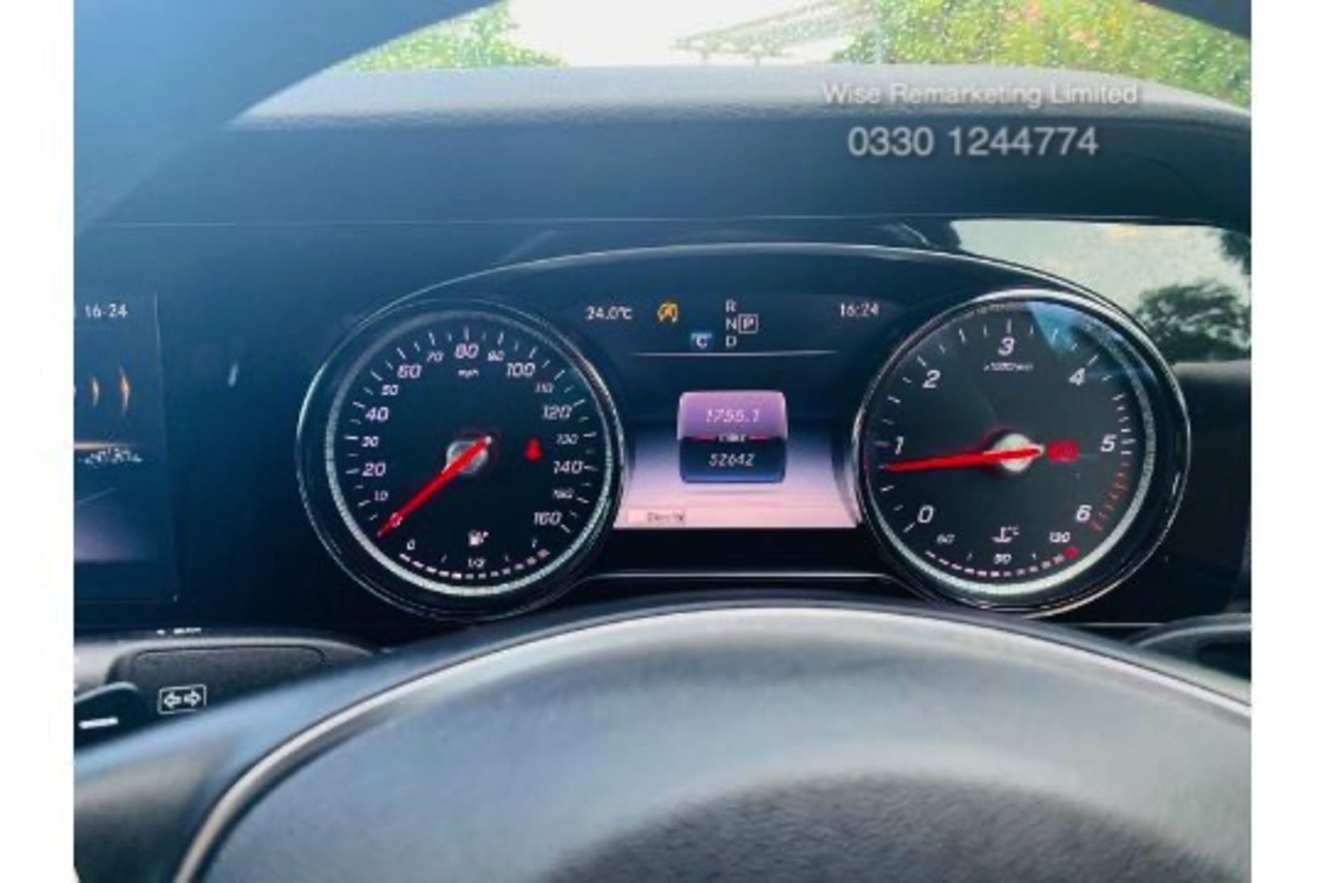 (RESERVE MET) Mercedes E220d Special Equipment 9G Tronic - 2018 18 Reg - Sat Nav - Reversing Cam - Image 35 of 35