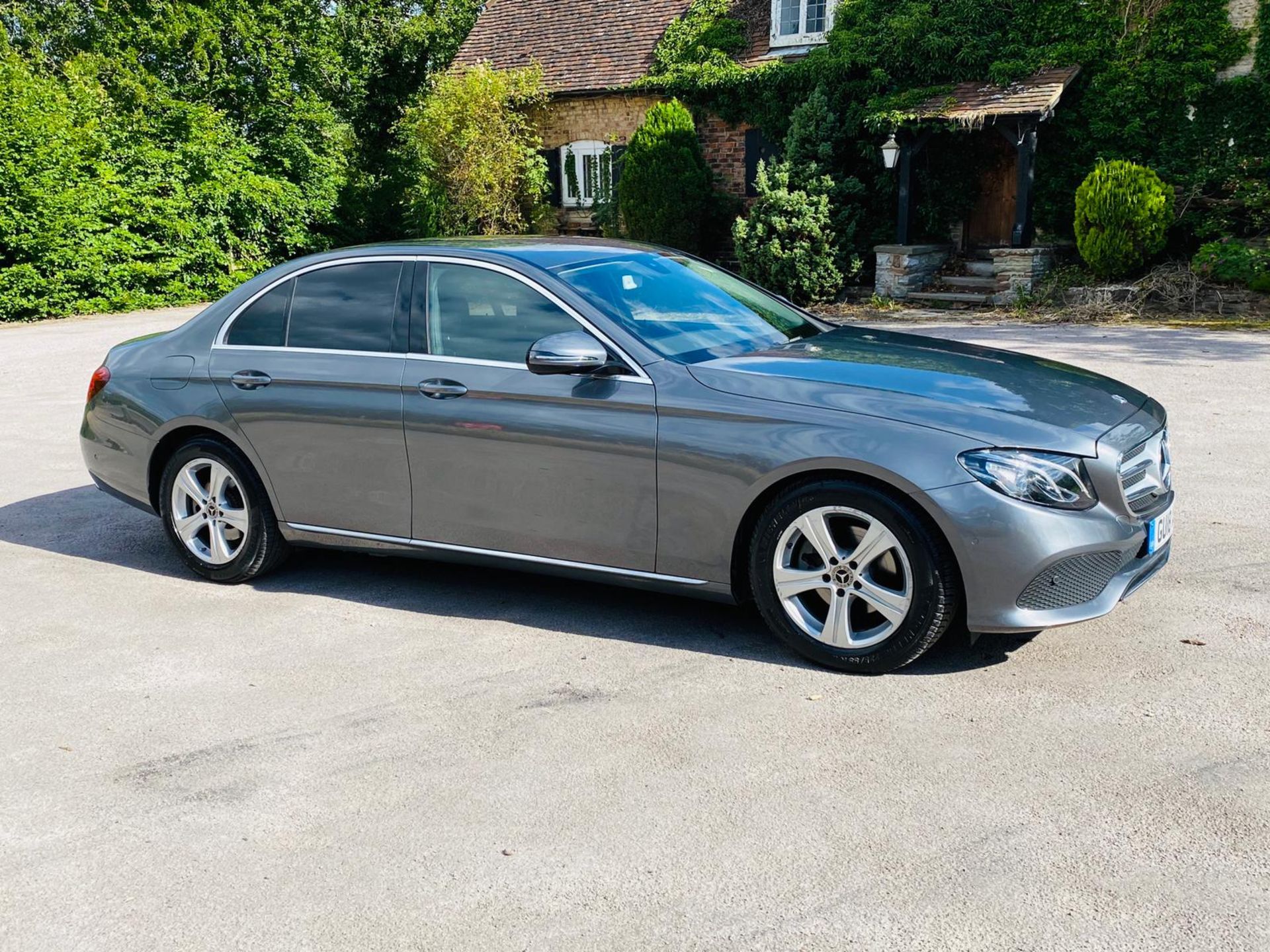 (RESERVE MET) Mercedes E220d Special Equipment 9G Tronic - 2018 18 Reg - Sat Nav - Reversing Cam - Image 13 of 45