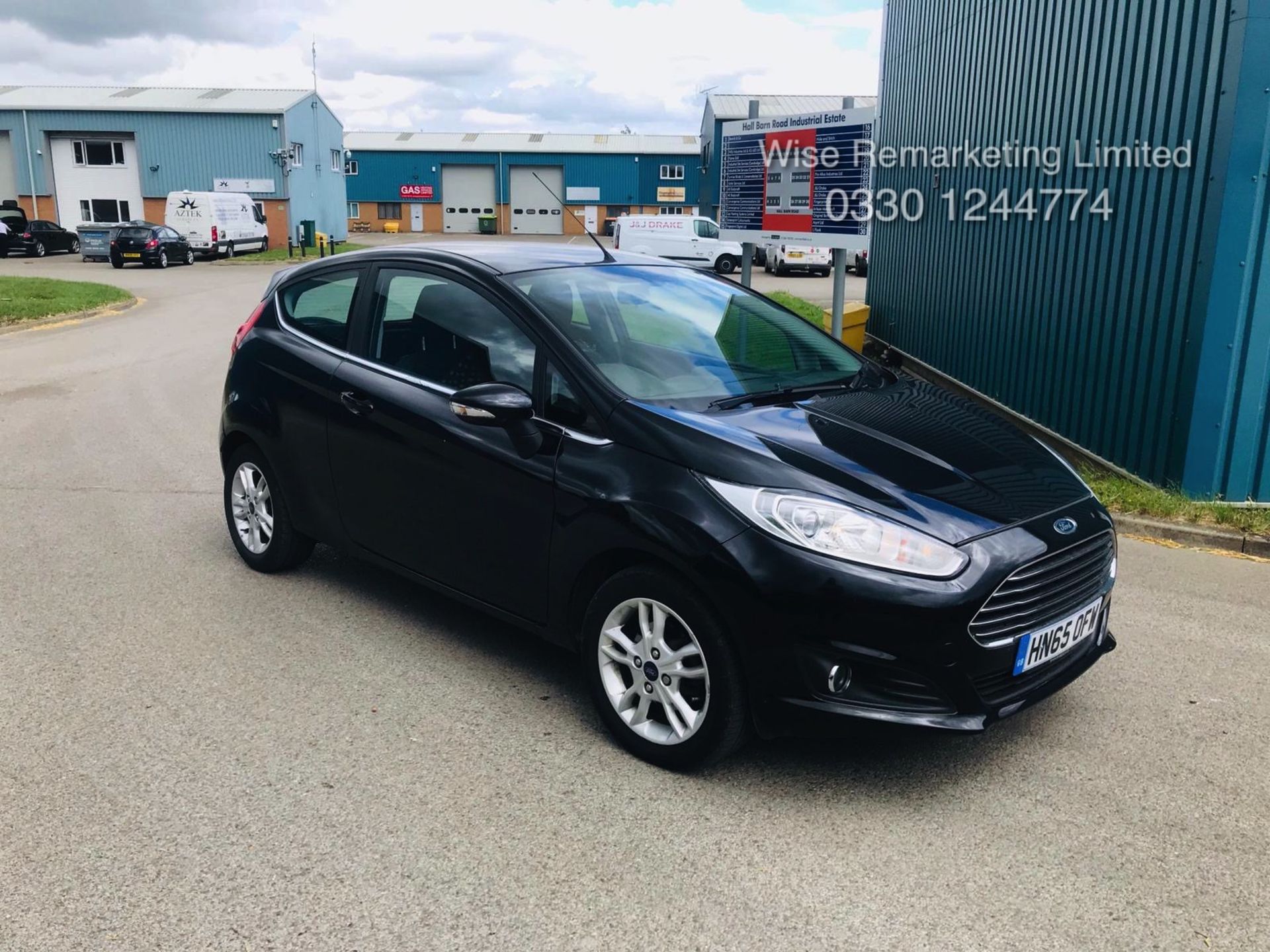 (RESERVE MET) Ford Fiesta 1.2 Zetec 3dr - 2016 Model - Tinted Windows - ONLY 32K Miles - Image 2 of 25