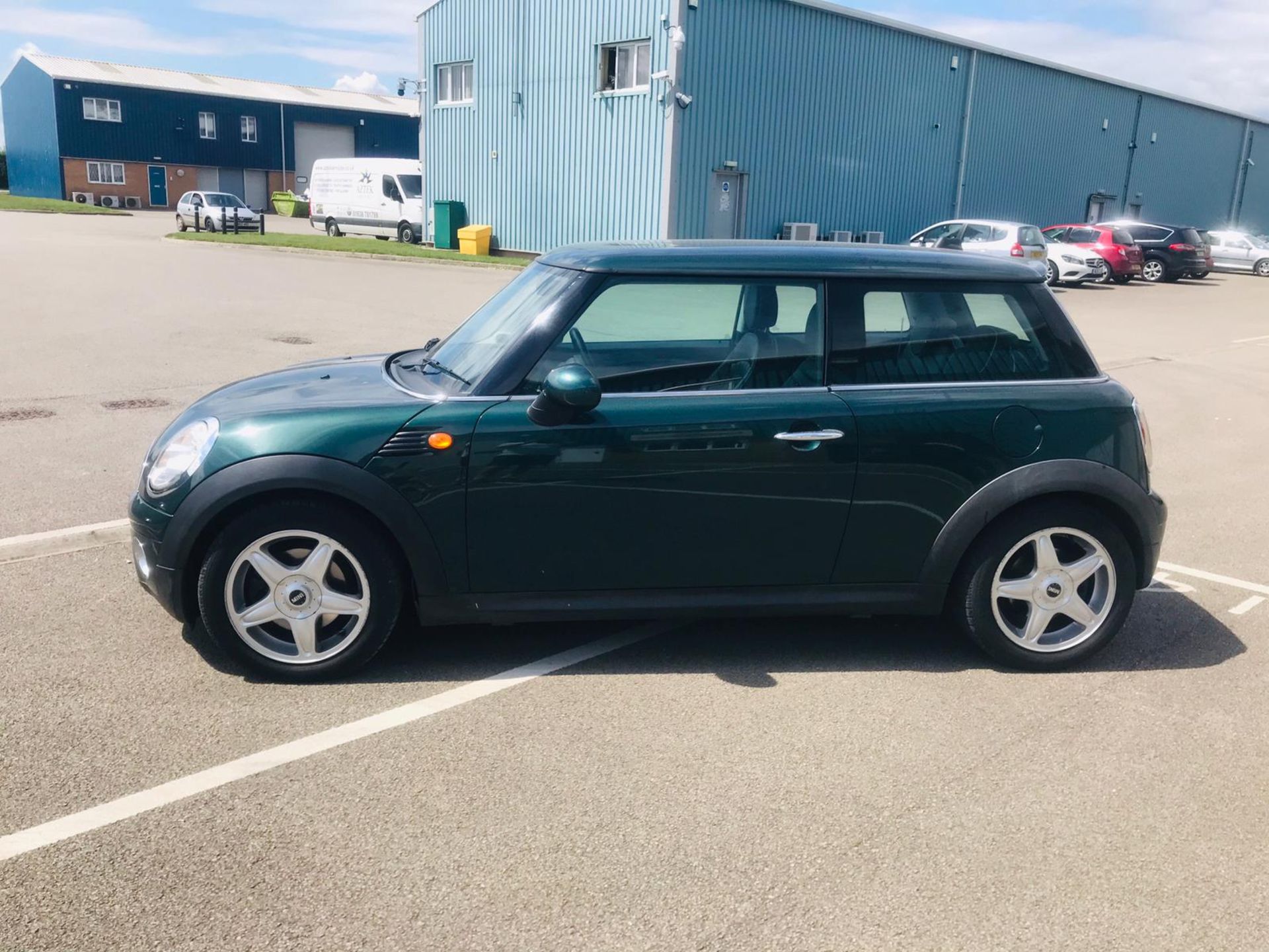 Mini Cooper 1.6 D Hatchback - 2008 Model - Full Leather - Air Con - Heated Screen - Cruise Control - Image 3 of 27