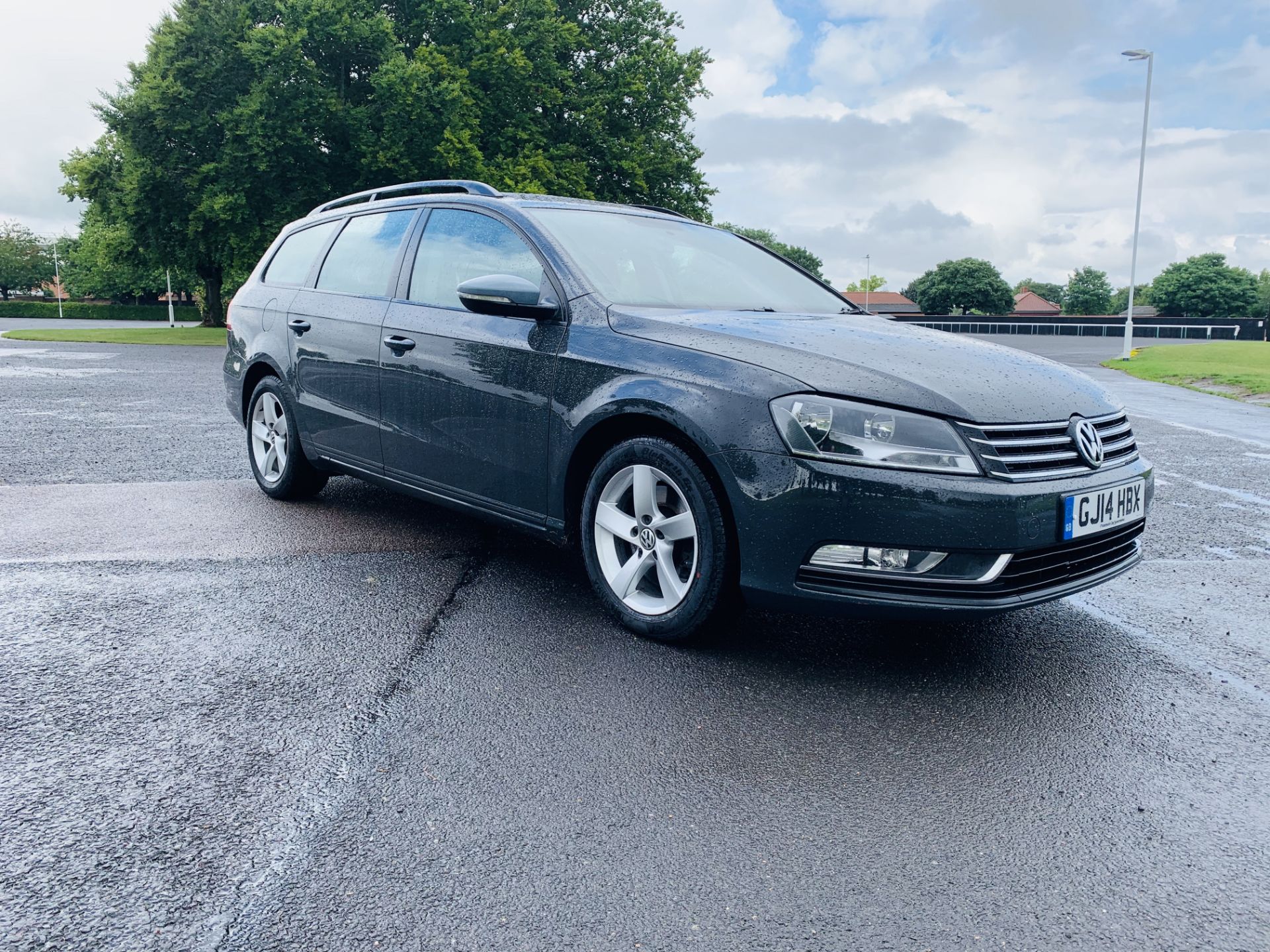 (RESERVE MET) Volkswagen Passat S 1.6 TDI Estate - 6 Speed - 2014 14 Reg - Service History - Image 2 of 32