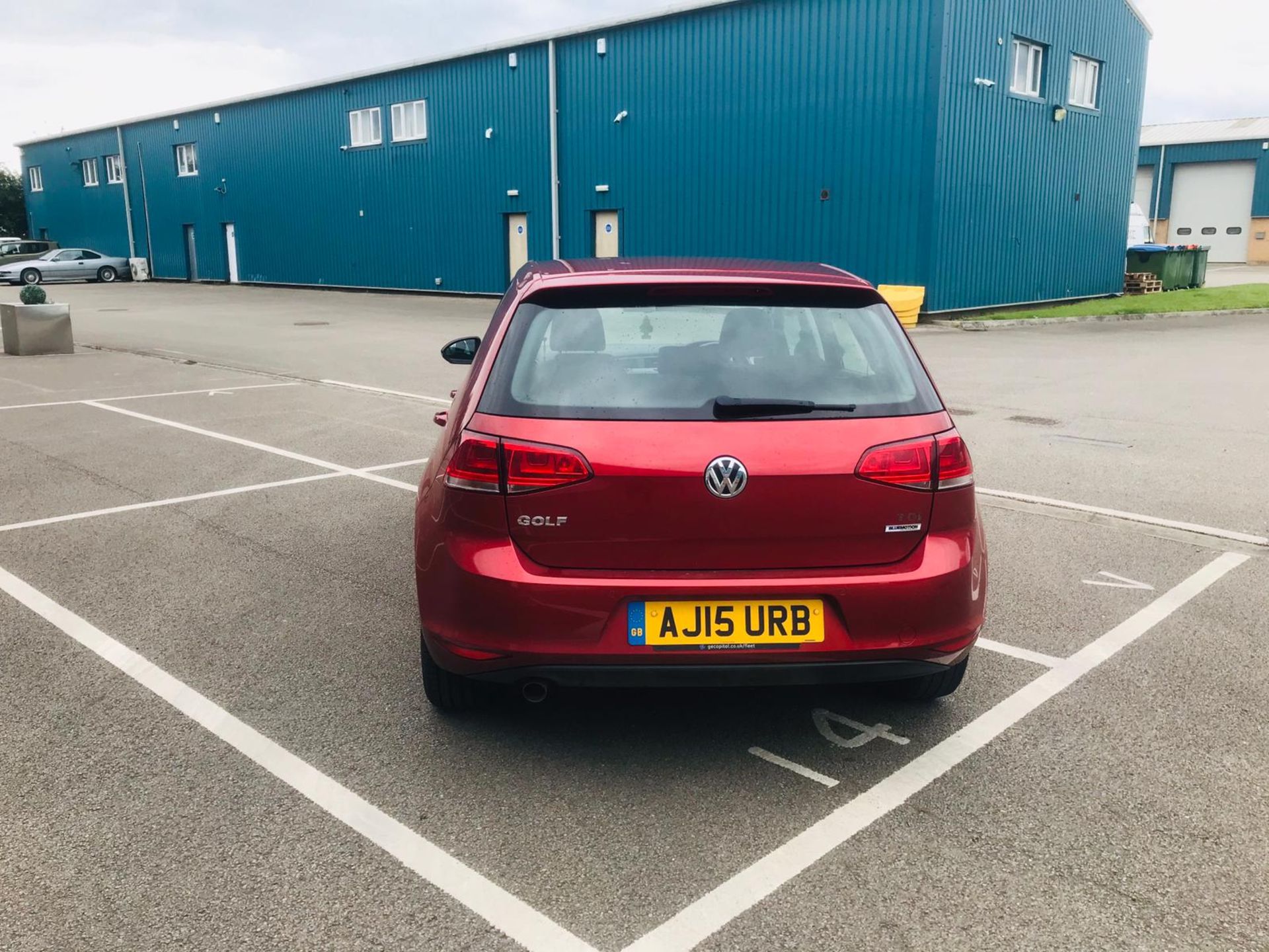 VW Golf Match 1.6 TDI BMT Automatic - 2015 15 Reg - 1 Keeper From New - Parking Sensors - Image 5 of 30