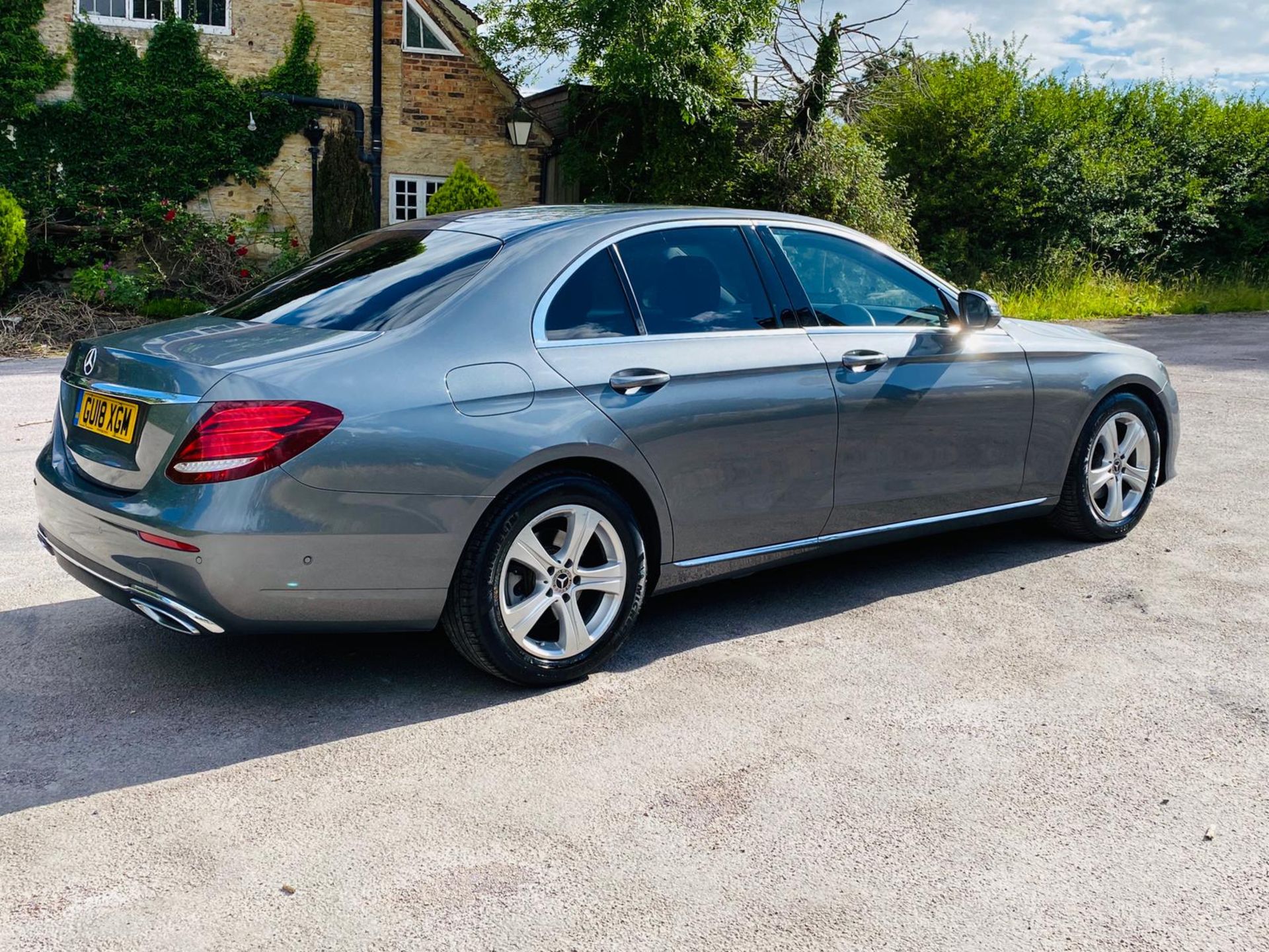 (RESERVE MET) Mercedes E220d Special Equipment 9G Tronic - 2018 18 Reg - Sat Nav - Reversing Cam - Image 14 of 45