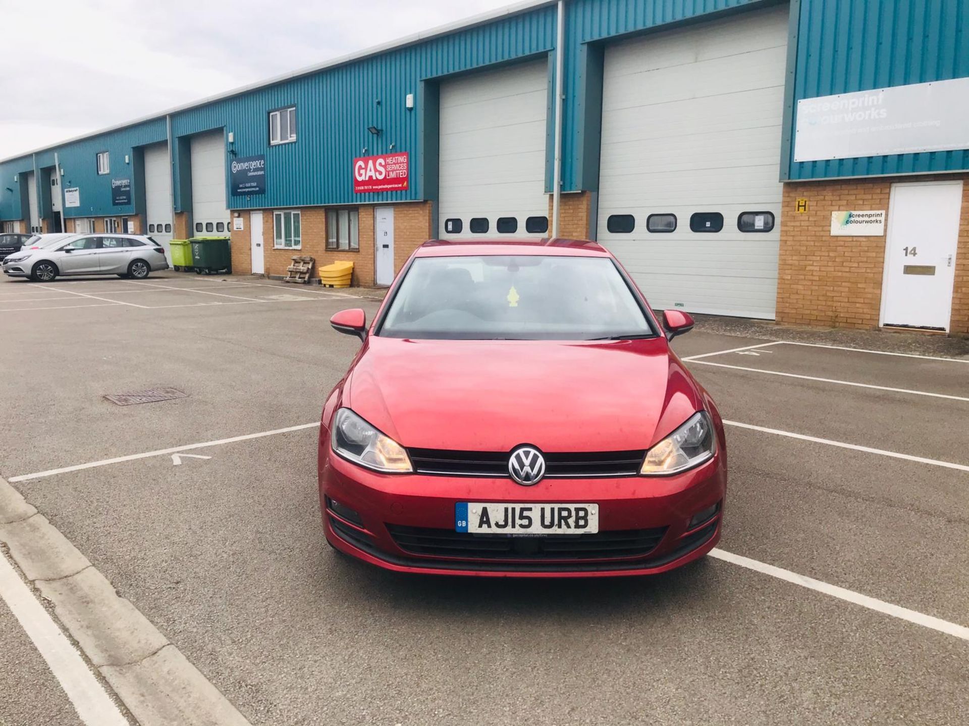 VW Golf Match 1.6 TDI BMT Automatic - 2015 15 Reg - 1 Keeper From New - Parking Sensors - Image 6 of 30