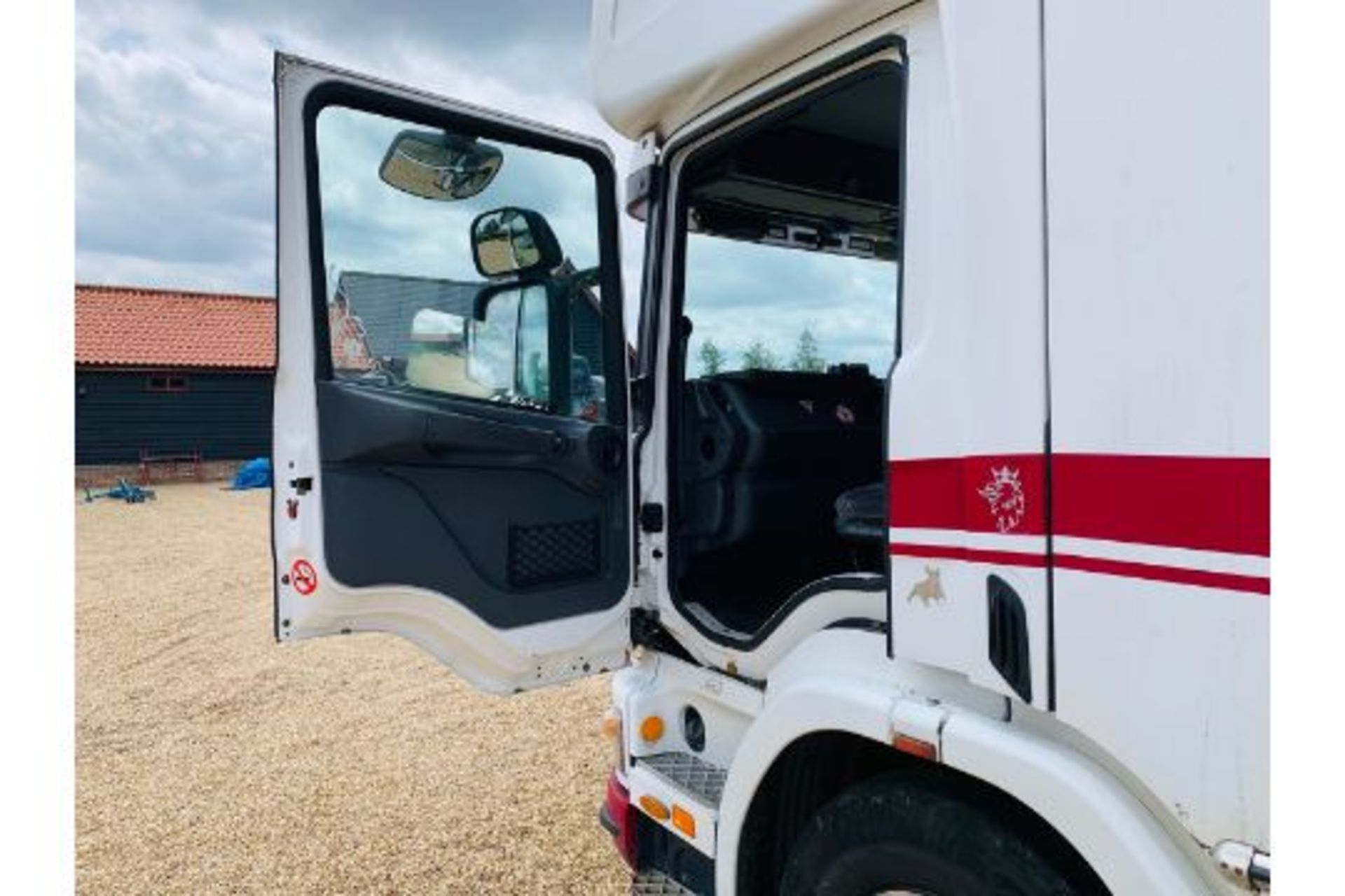 Scania 94D 260 'Whittaker Built' Horsebox 2003 03 Reg - TOP SPEC - Image 9 of 31