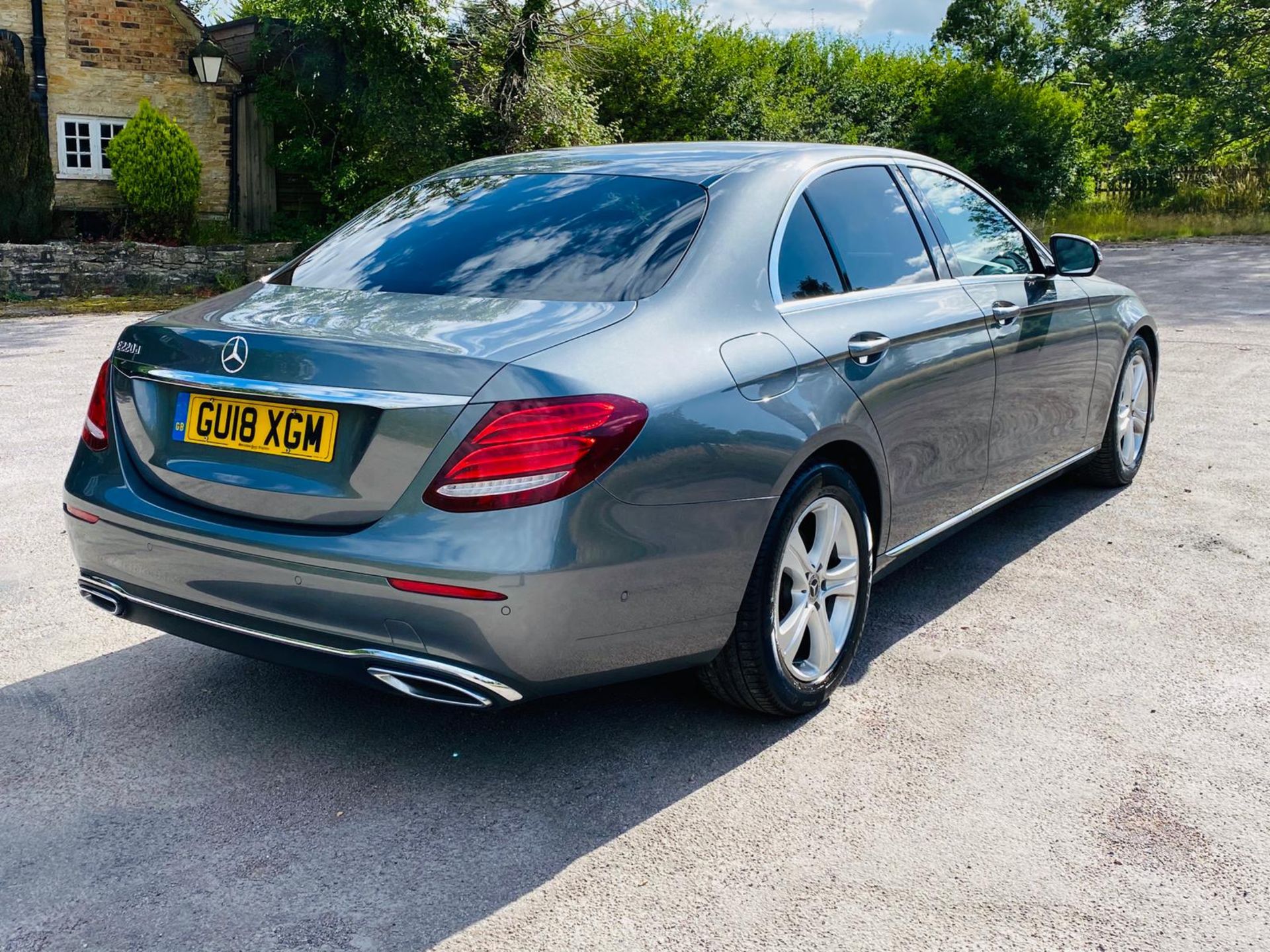 (RESERVE MET) Mercedes E220d Special Equipment 9G Tronic - 2018 18 Reg - Sat Nav - Reversing Cam - Image 17 of 45