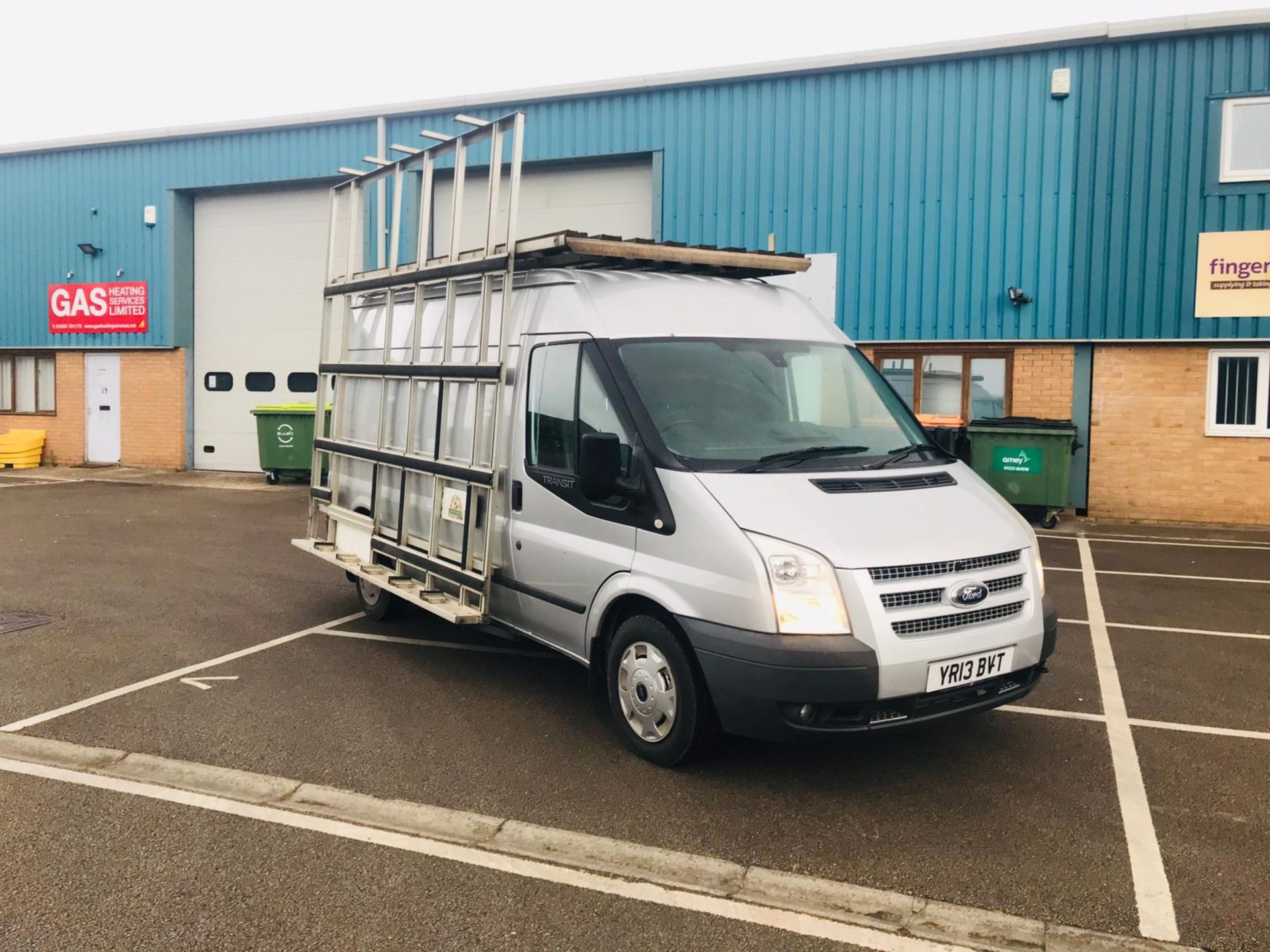 (RESERVE MET) Ford Transit T280 2.2 TDCI Trend Line - 2013 13 Reg - 1 Former Keeper - Glass Rack