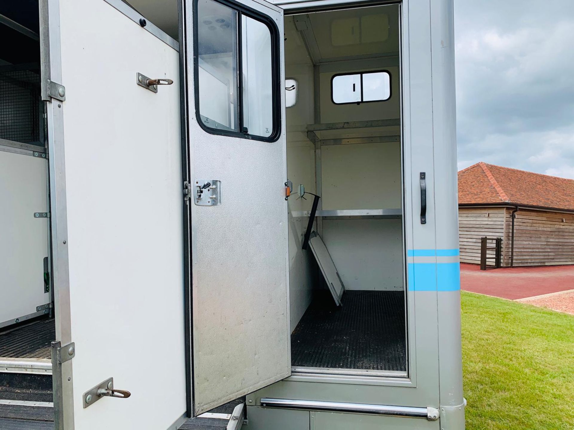 Iveco Daily 70C18 'GEORGE SMITH' Horsebox - 2012 12 Reg - Air Con - Image 12 of 35