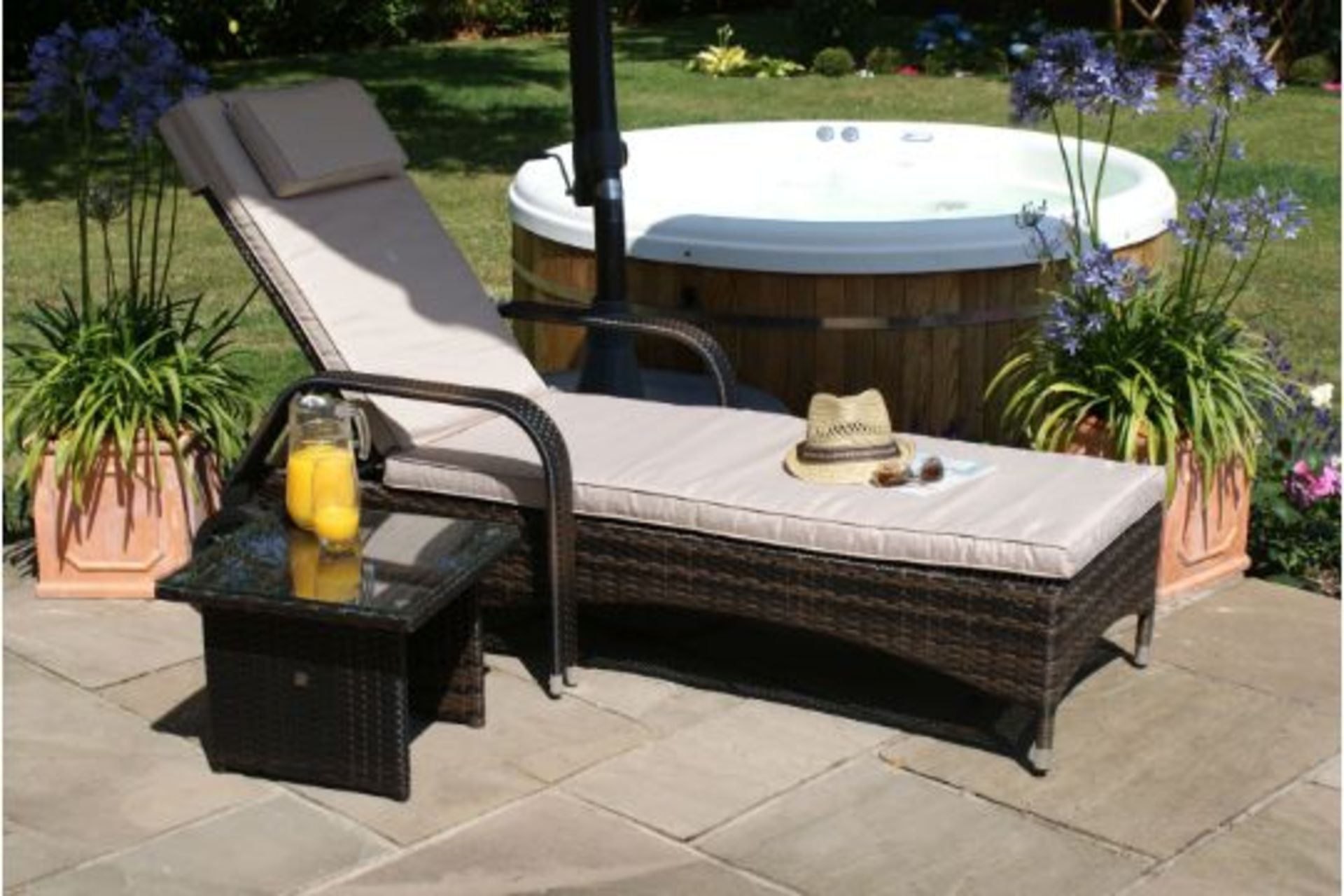 (RESERVE MET) Rattan Florida Sunlounger Set (Brown) *BRAND NEW*