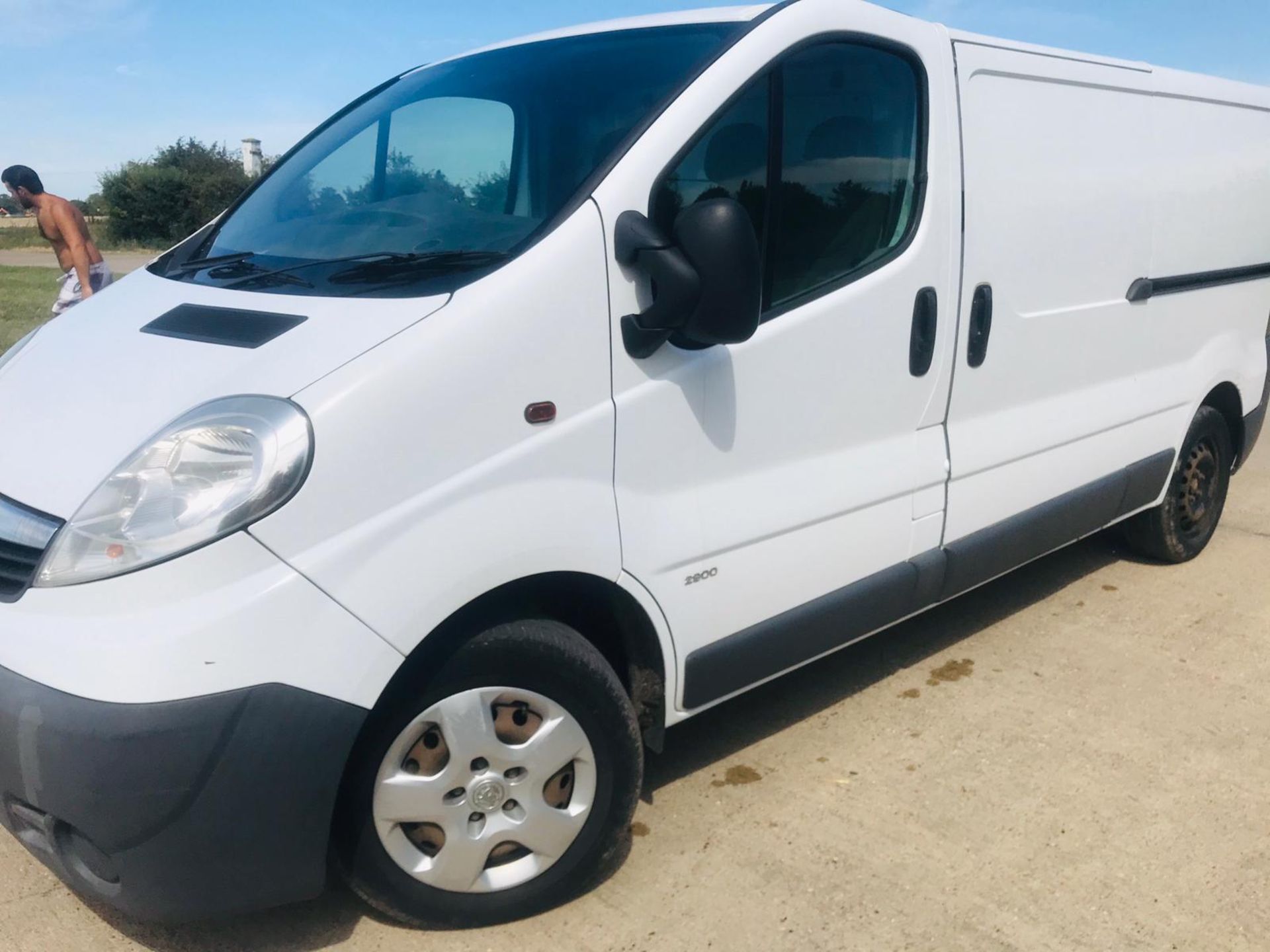 Vauxhall Vivaro 2900 2.0 CDTI - LWB - 2011 11 Reg - Air Con - SAVE 20% NO VAT - Image 2 of 24