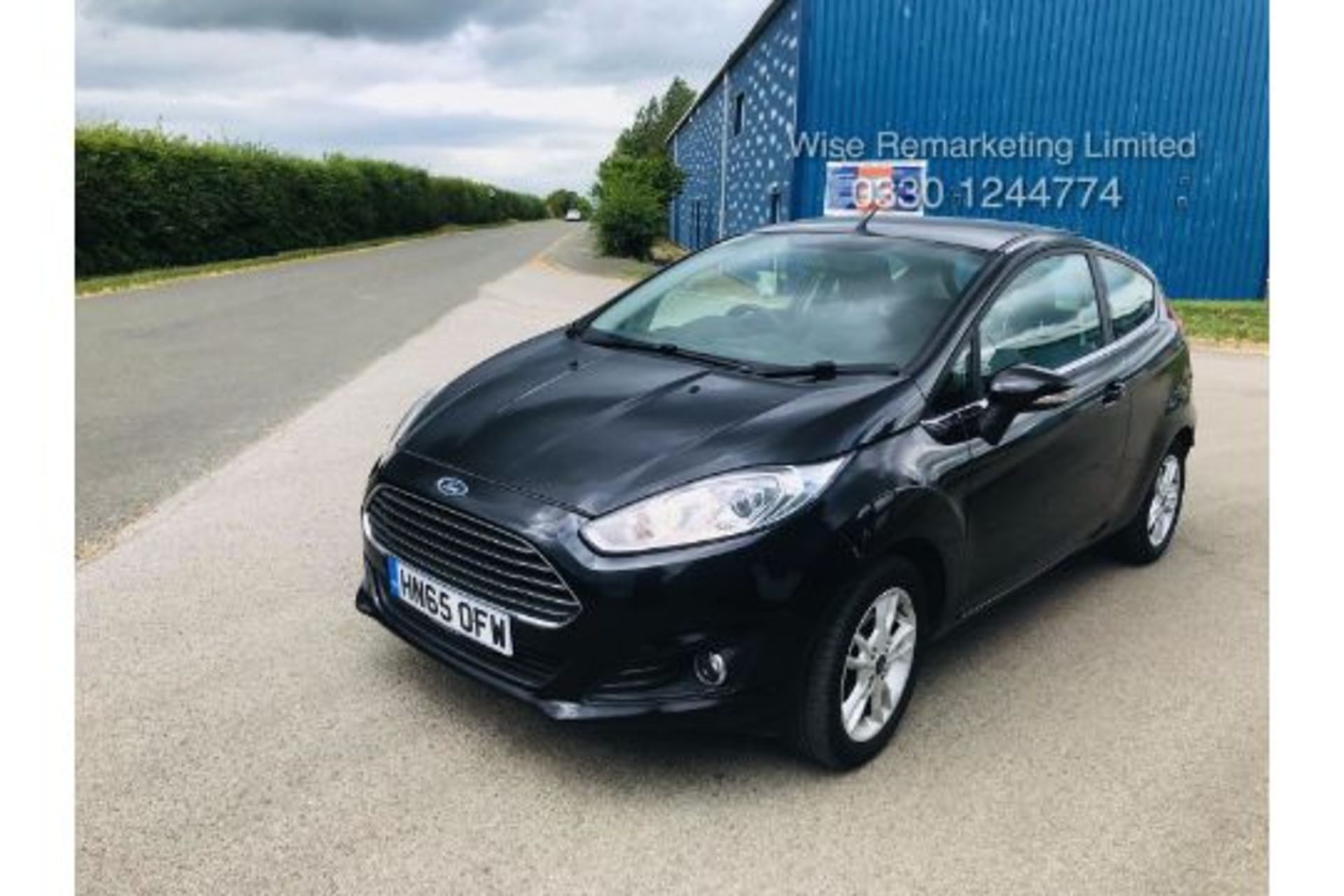 (RESERVE MET) Ford Fiesta 1.2 Zetec 3dr - 2016 Model - Tinted Windows - ONLY 32K Miles - Image 2 of 24