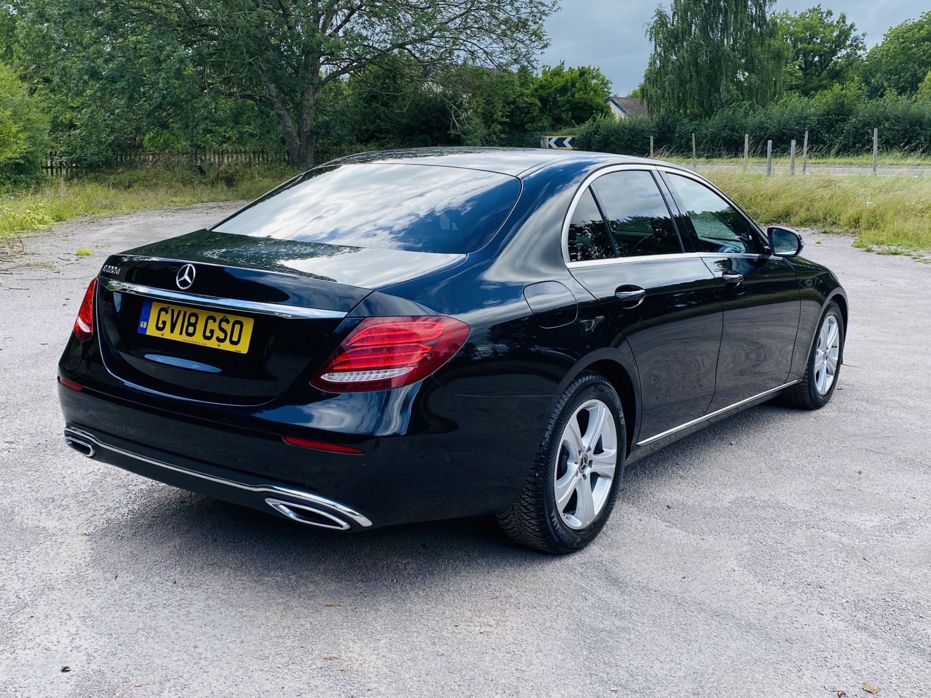 Mercedes E220d Special Equipment 9G Tronic - 2018 18 Reg Current Model - Sat Nav - Reversing Cam - Image 14 of 53