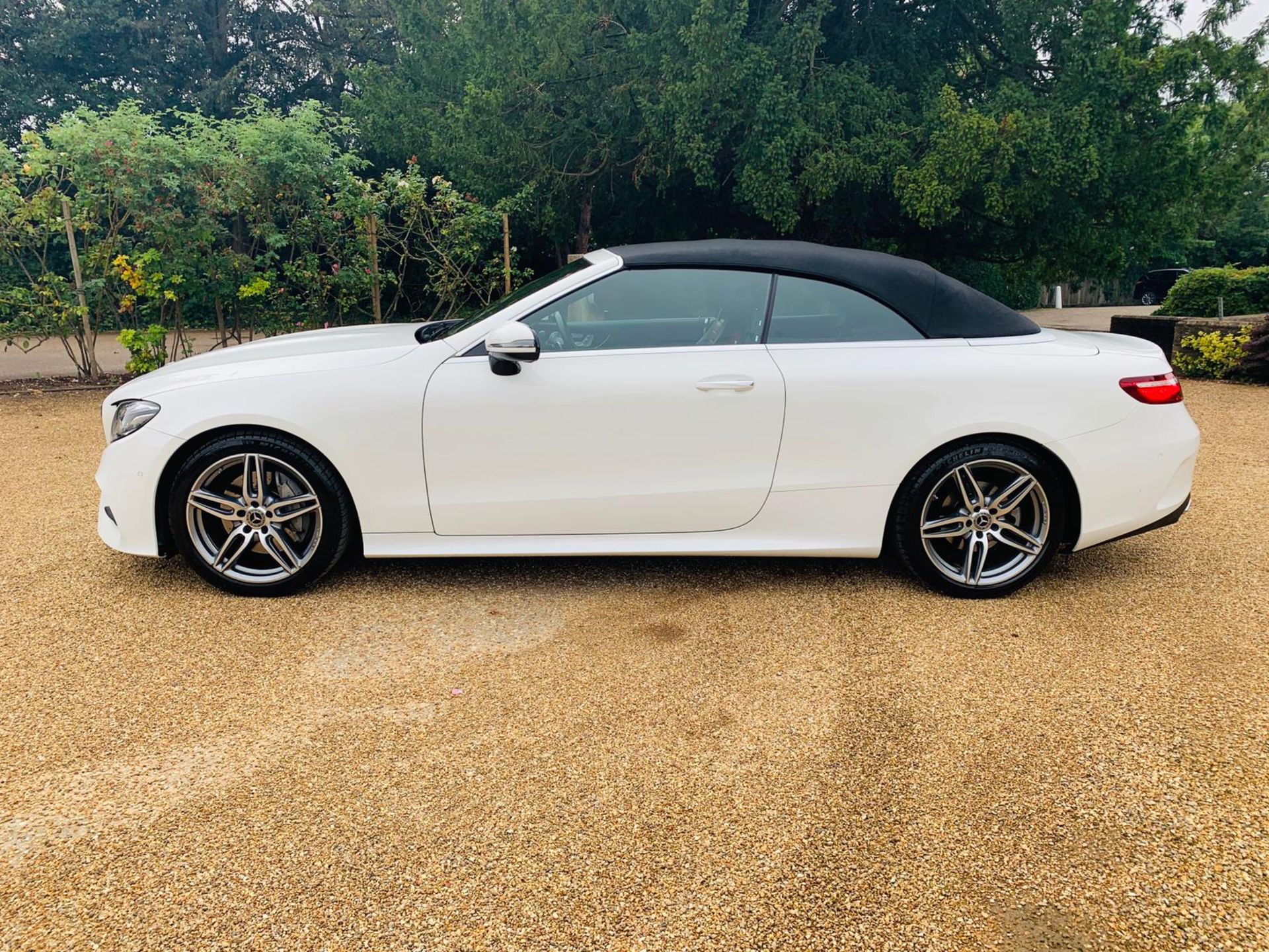 Mercedes E220d AMG Line Premium Plus 9G Tronic Auto - CONVERTIBLE - HUGE SPEC - 2018 - Image 5 of 39