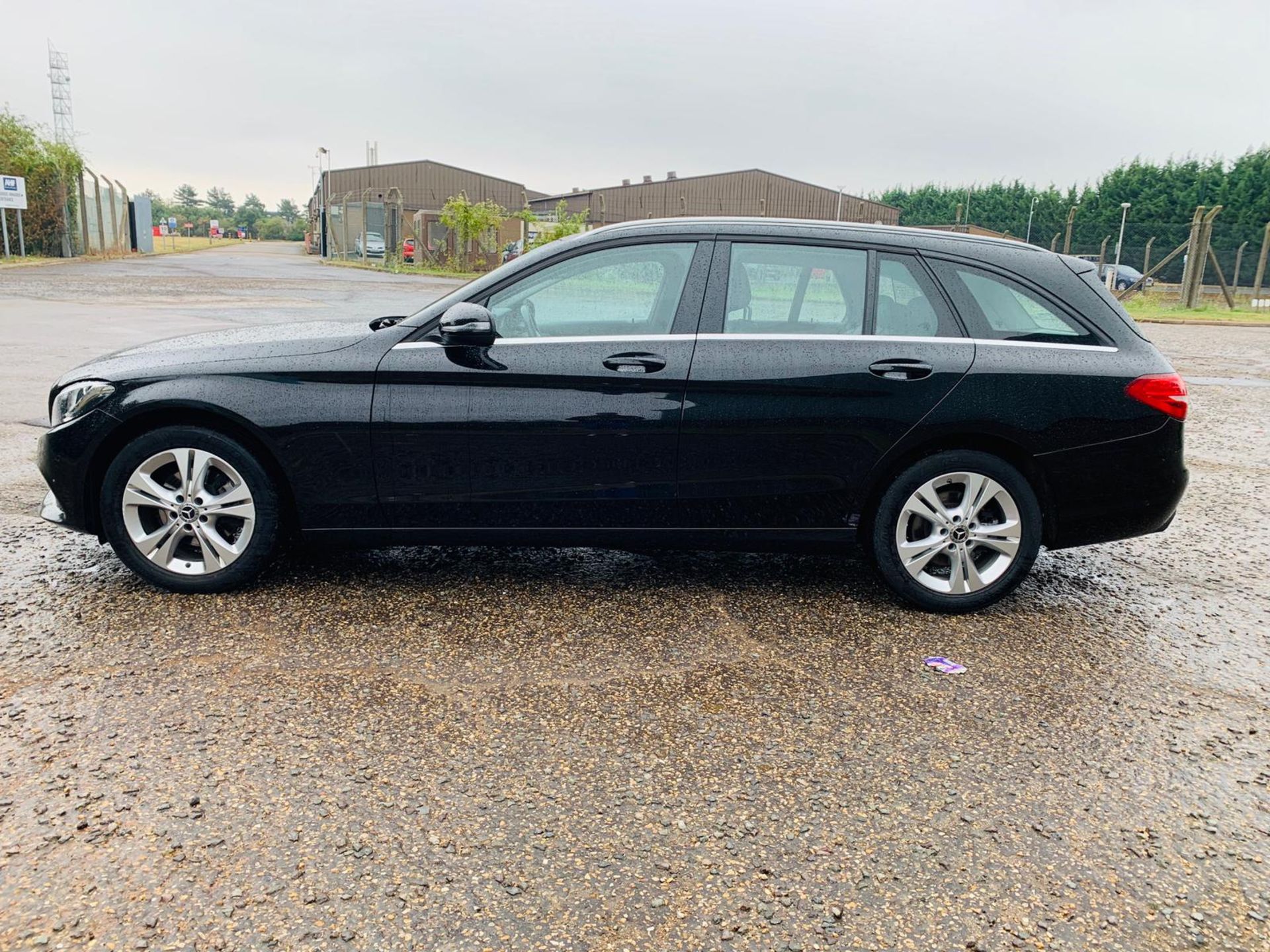 Mercedes C220d SE Executive Edition Estate 9G Tronic Auto - 2017 17 Reg - 1 Keeper - Reversing Cam - Image 3 of 27