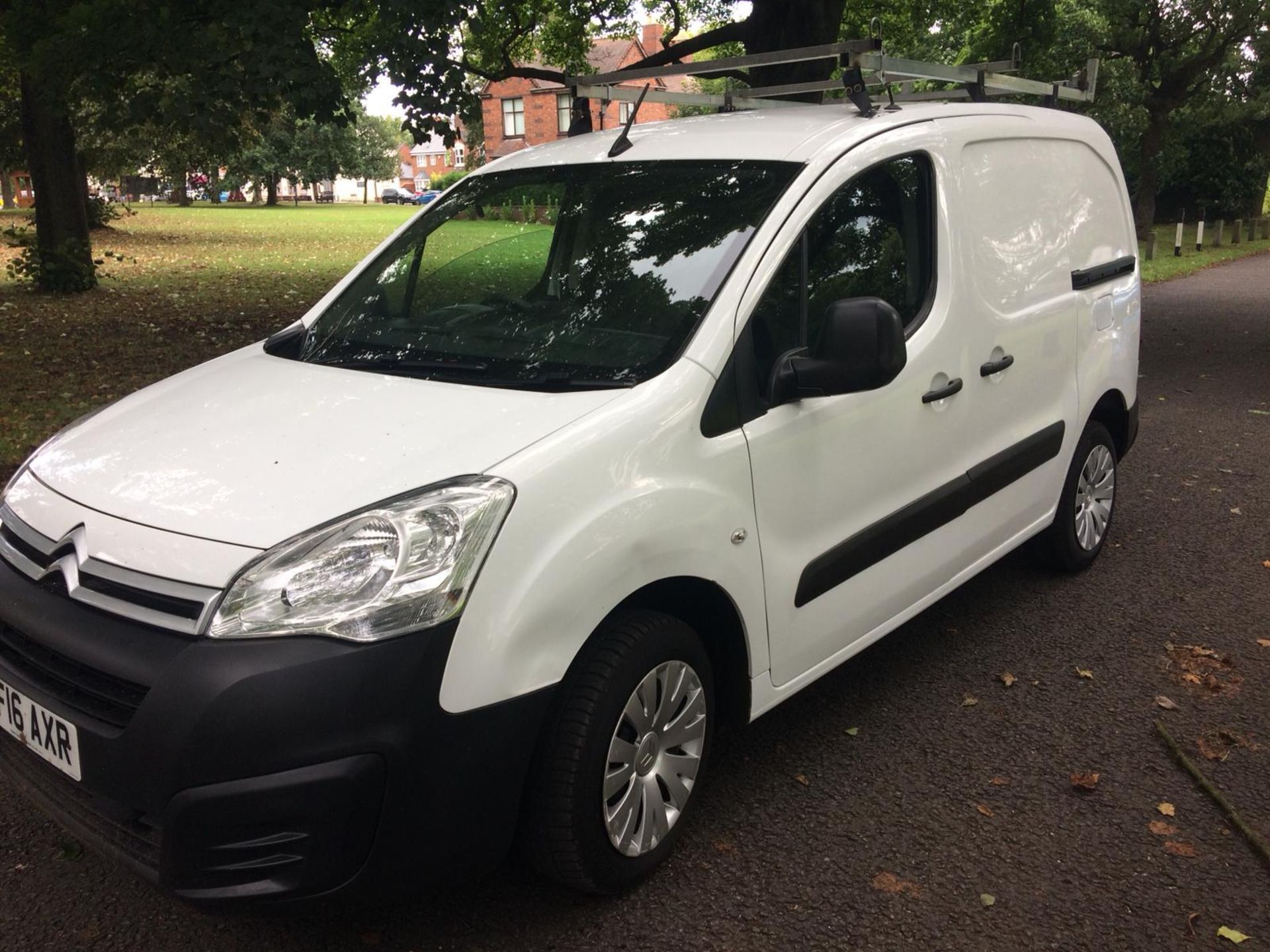 (RESERVE MET) Citroen Berlingo 850 1.6 HDI Enterprise - 2016 16 Reg - Air Con - 5/6 Seater Crew Van