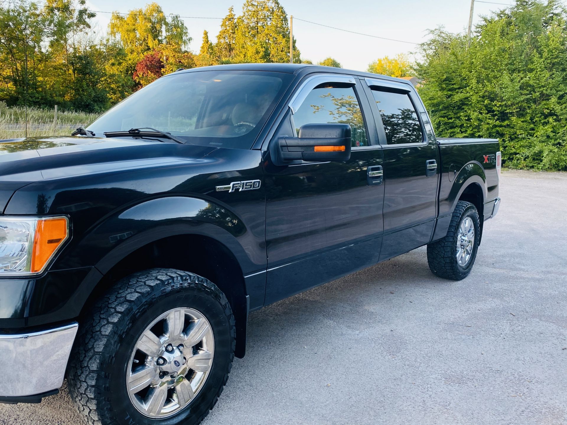 Ford F-150 5.0L V8 Super-Crew Cab XTR Model '2011 Year' 4x4 - In Metallic Black-Fresh Import - Image 22 of 63