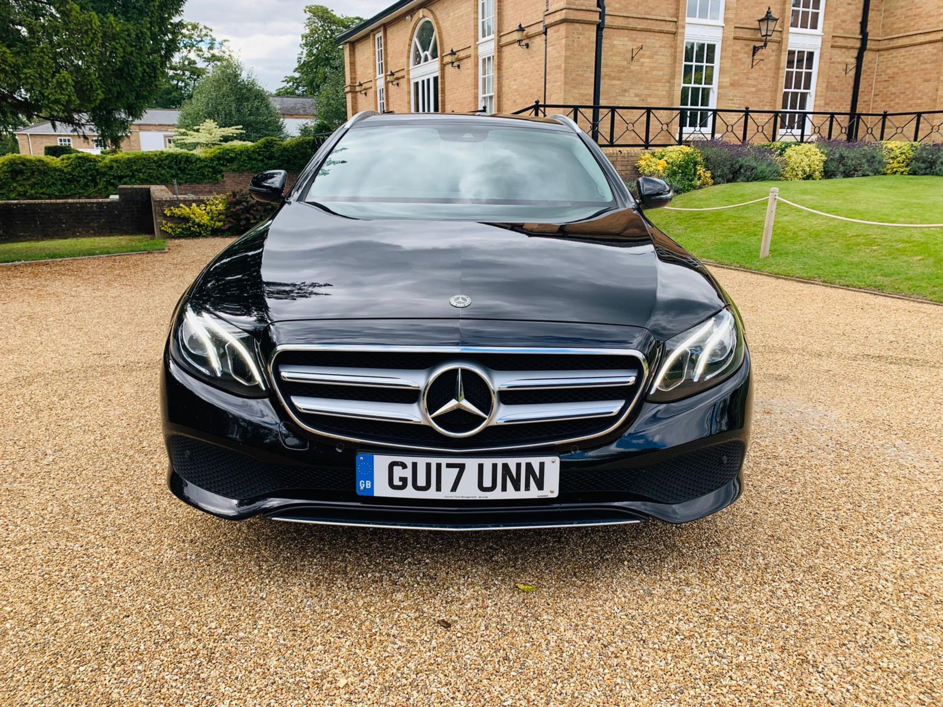 (RESERVE MET) Mercedes E220d Special Equipment Estate 9G Tronic Auto - 2017 17 Reg - Reversing Cam - Image 4 of 34