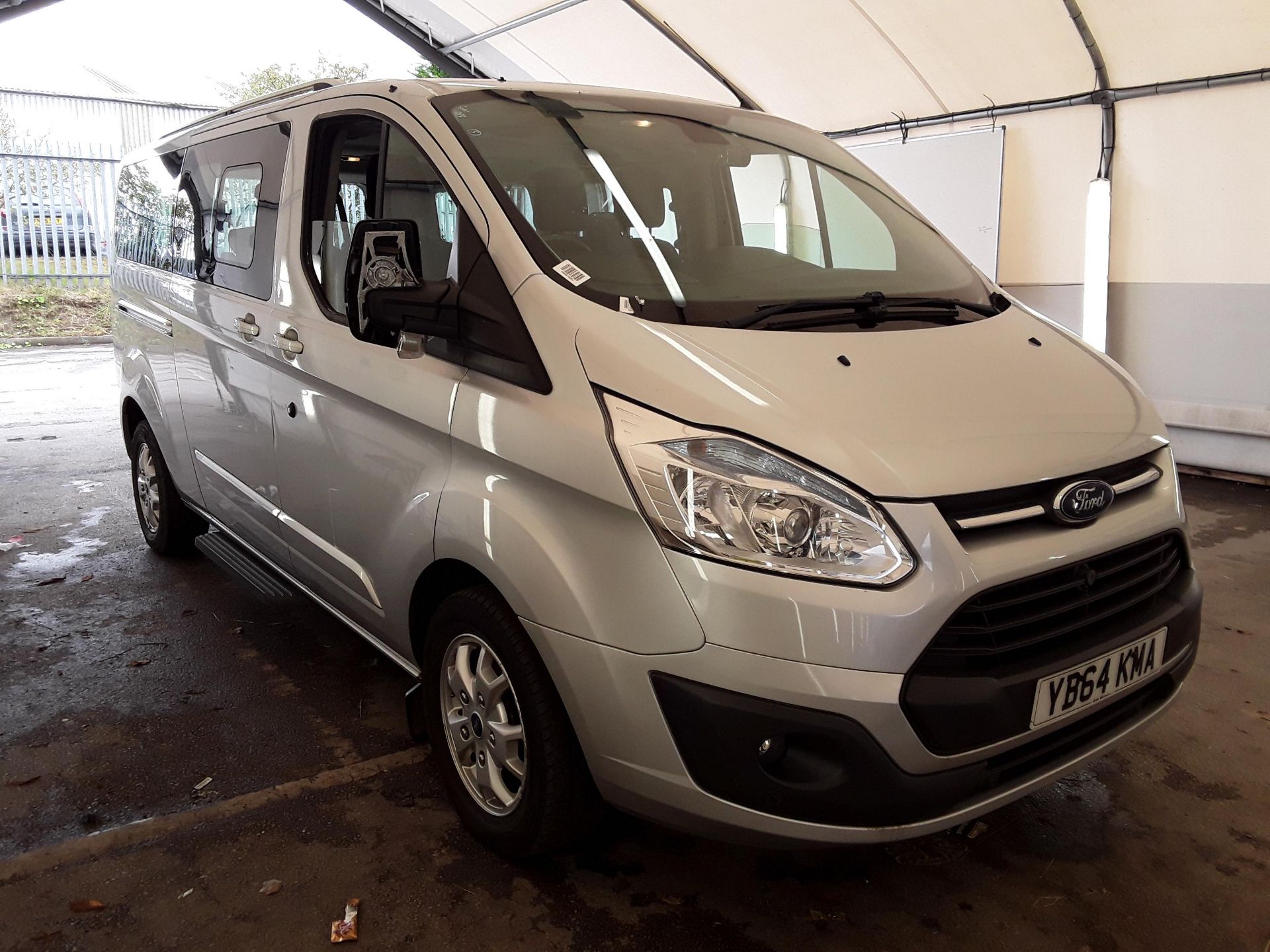 (RESERVE MET) Ford Transit Custom 300 125 2.2 Tdci MiniBus Ltd 2014 -64Reg- 8 Seats-Air Con-*NO VAT* - Image 2 of 7