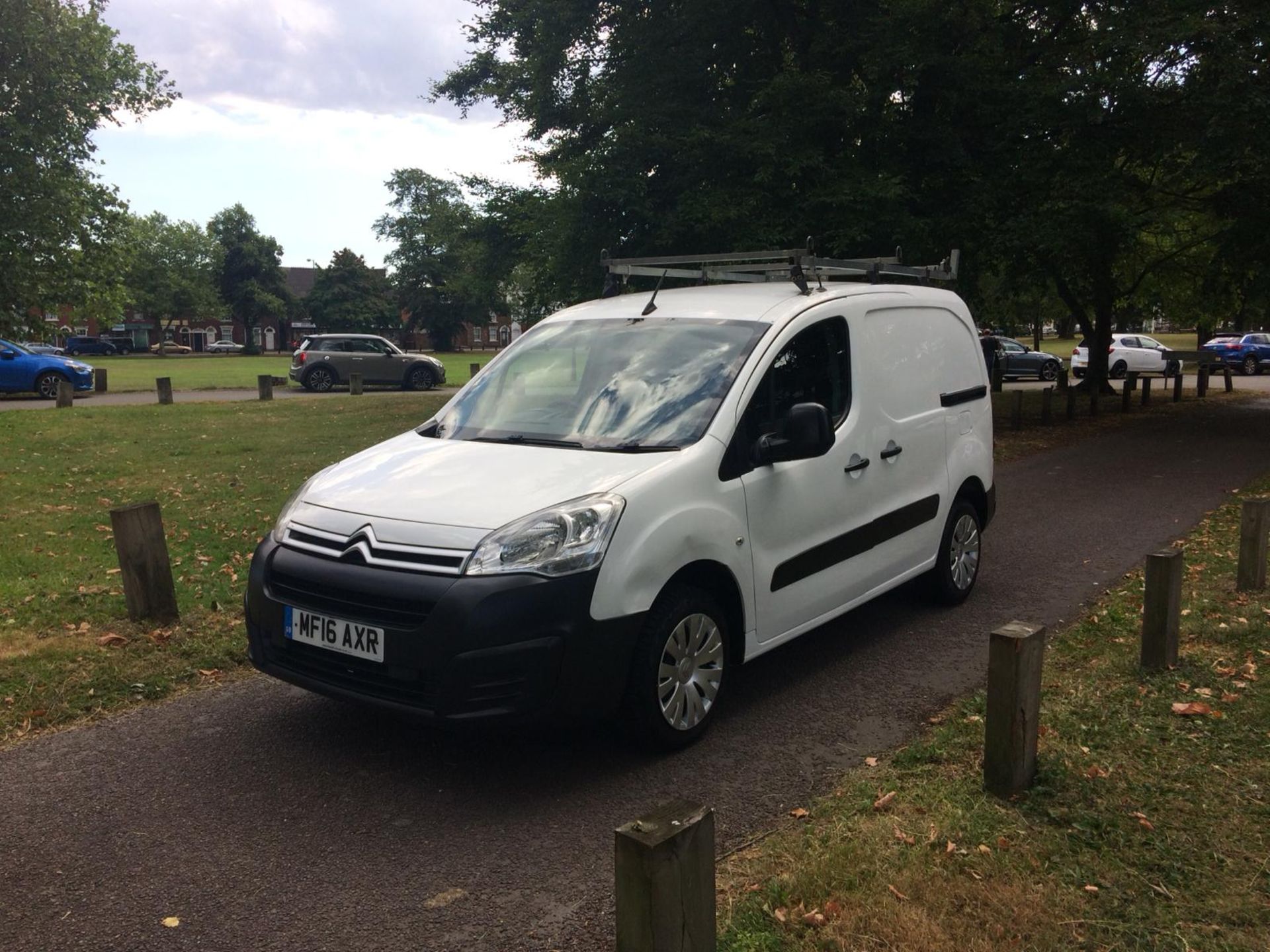 (RESERVE MET) Citroen Berlingo 850 1.6 HDI Enterprise - 2016 16 Reg - Air Con - 5/6 Seater Crew Van - Image 6 of 30