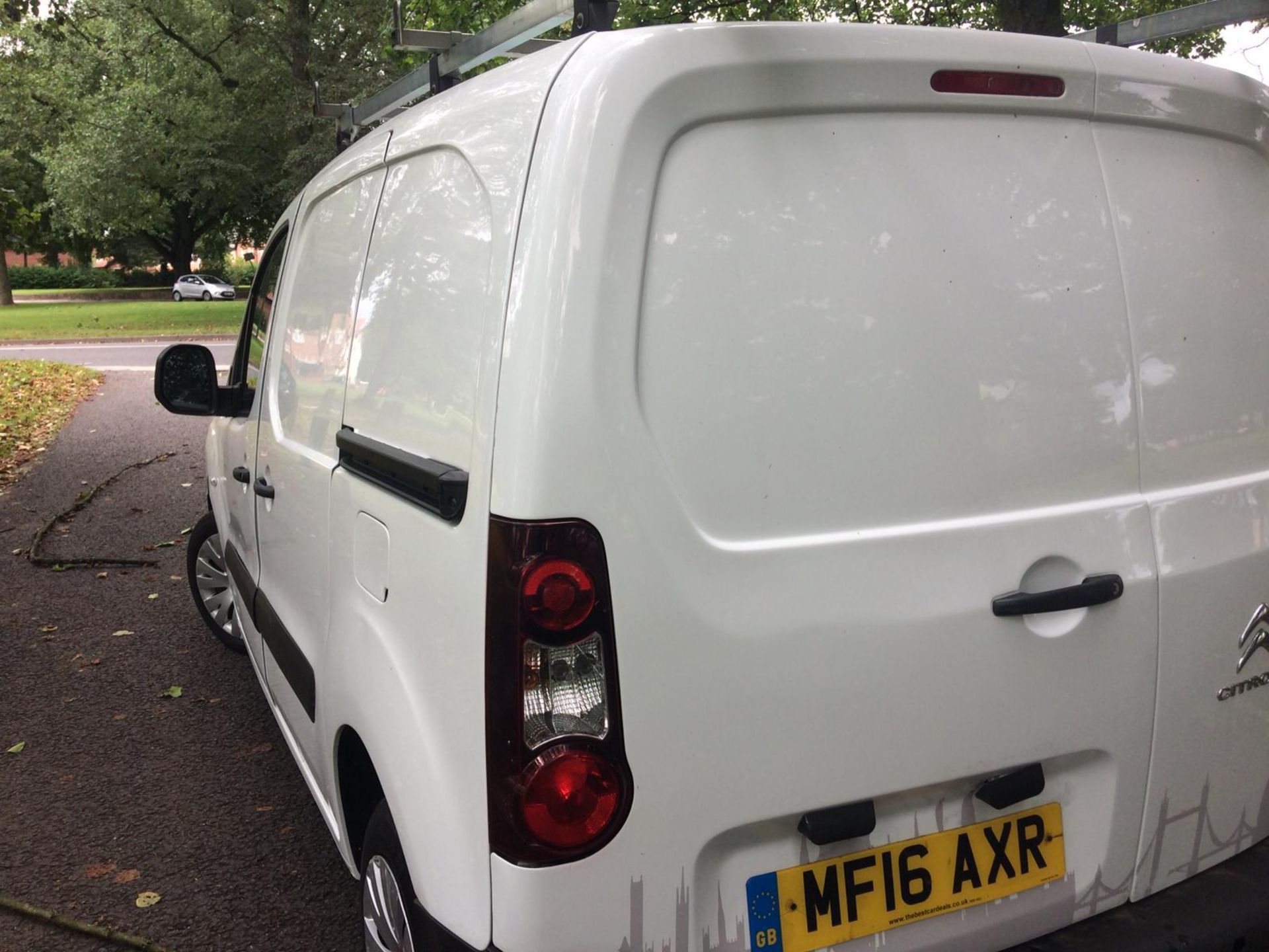 (RESERVE MET) Citroen Berlingo 850 1.6 HDI Enterprise - 2016 16 Reg - Air Con - 5/6 Seater Crew Van - Image 7 of 30