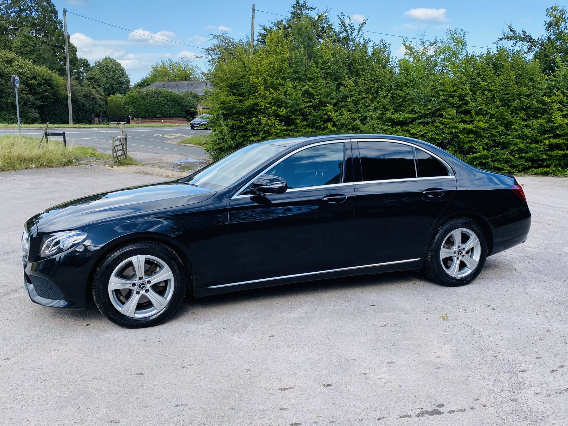 Mercedes E220d Special Equipment 9G Tronic - 2018 18 Reg Current Model - Sat Nav - Reversing Cam - Image 9 of 53