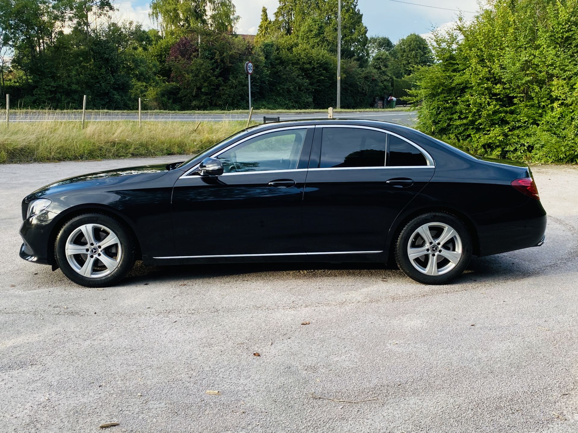 (RESERVE MET) Mercedes E220d Special Equipment 9G Tronic - 2018 18 Reg Current Model - Sat Nav - - Image 8 of 51