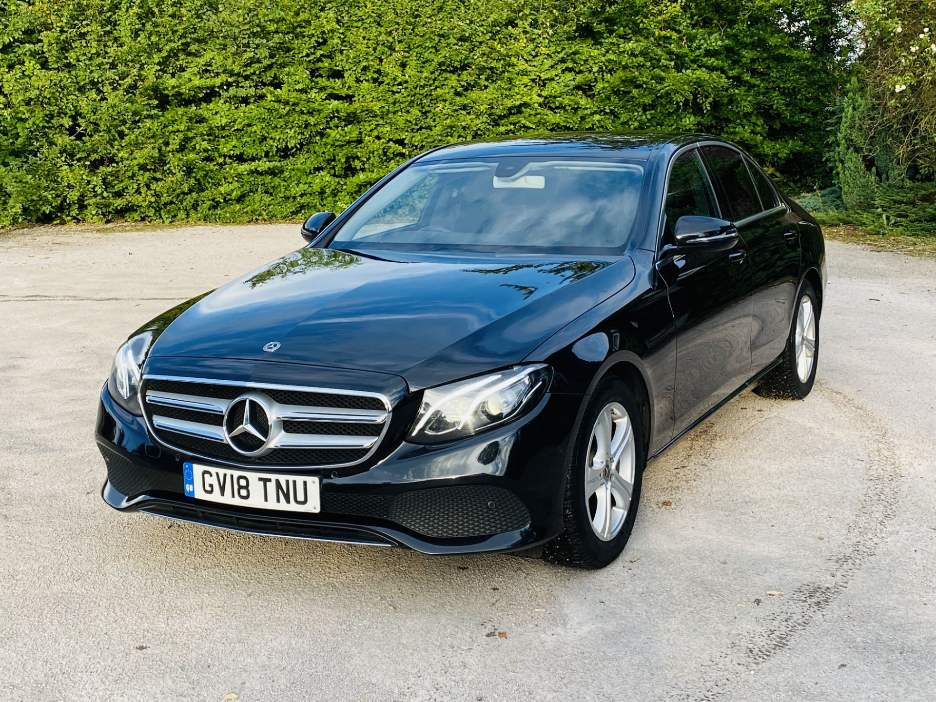 (RESERVE MET) Mercedes E220d Special Equipment 9G Tronic - 2018 18 Reg Current Model - Sat Nav - - Image 4 of 51