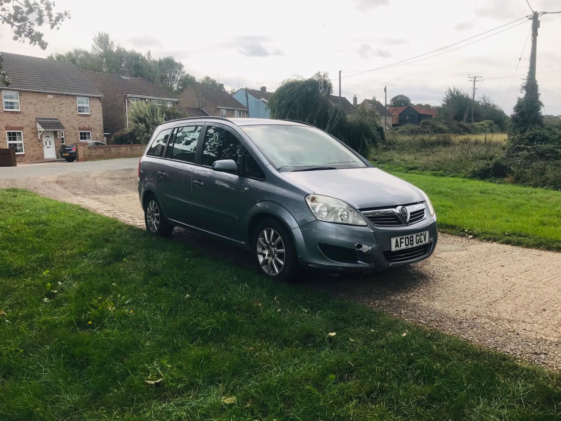 (RESERVE MET) Vauxhall Zafira Exclusive 1.6 MPV (7 Seats) 2008 08 Reg - Tow Pack - - Image 2 of 20