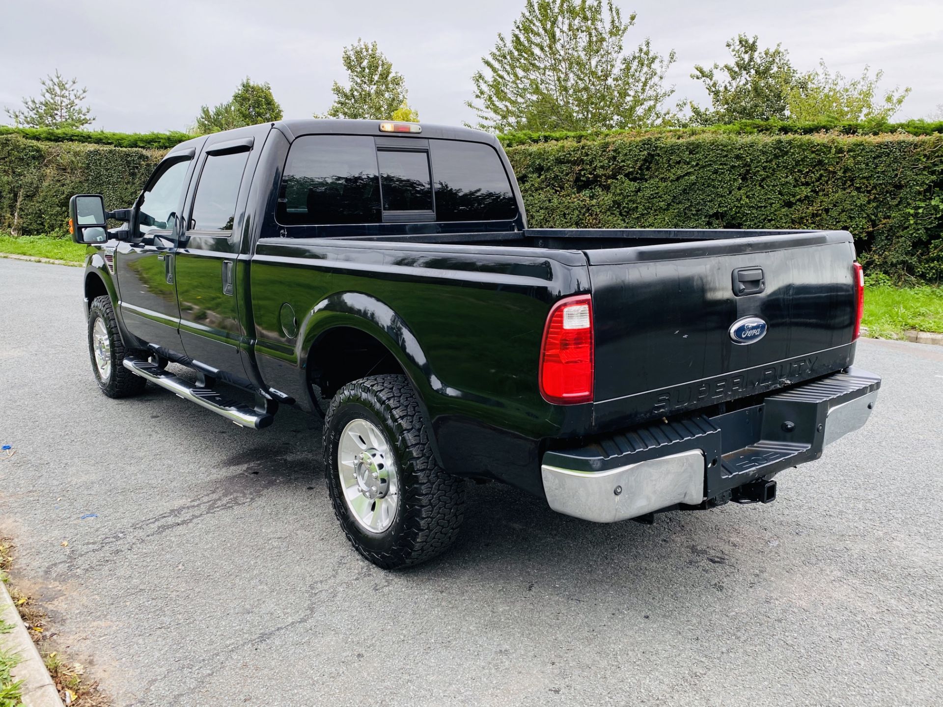 (RESERVE MET) FORD F-250 SUPER-DUTY LARIAT 6.4L V8 2009 YEAR **DIESEL** -4X4-SUPER-CREW - FULL SPEC - Image 11 of 54