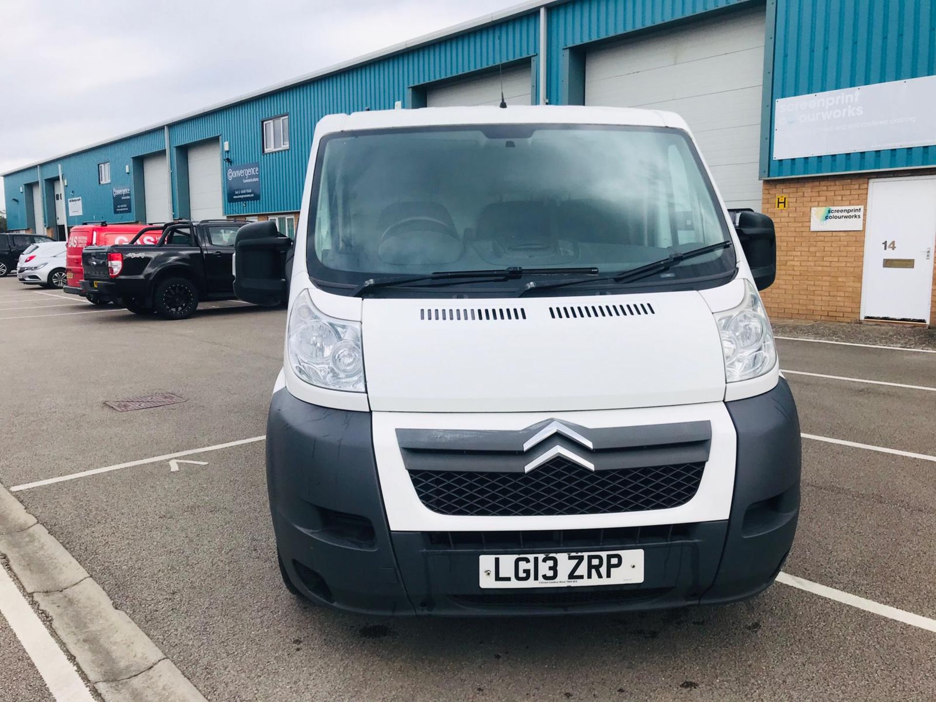 (RESERVE MET)Citroen Relay 33 2.2 HDI Panel Van - 2013 13 Reg - Sat Nav - 6 Speed - Ply Lined - - Bild 7 aus 26