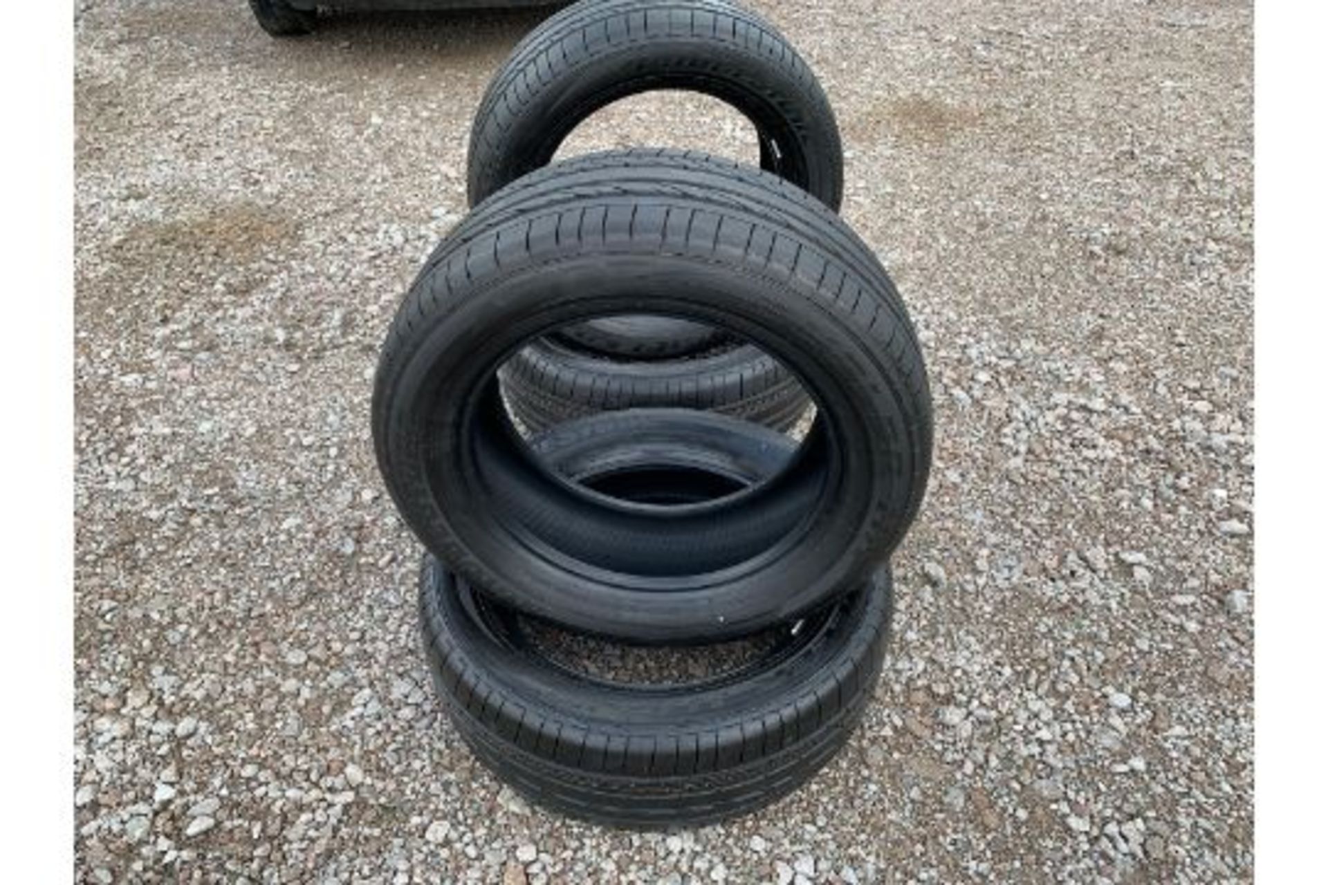 (RESERVE MET) Bridgestone Dueler H/P Sport 255/55R19 111H 4x4 Tyres (X4 TYRES) - (BRAND NEW) - Image 2 of 8