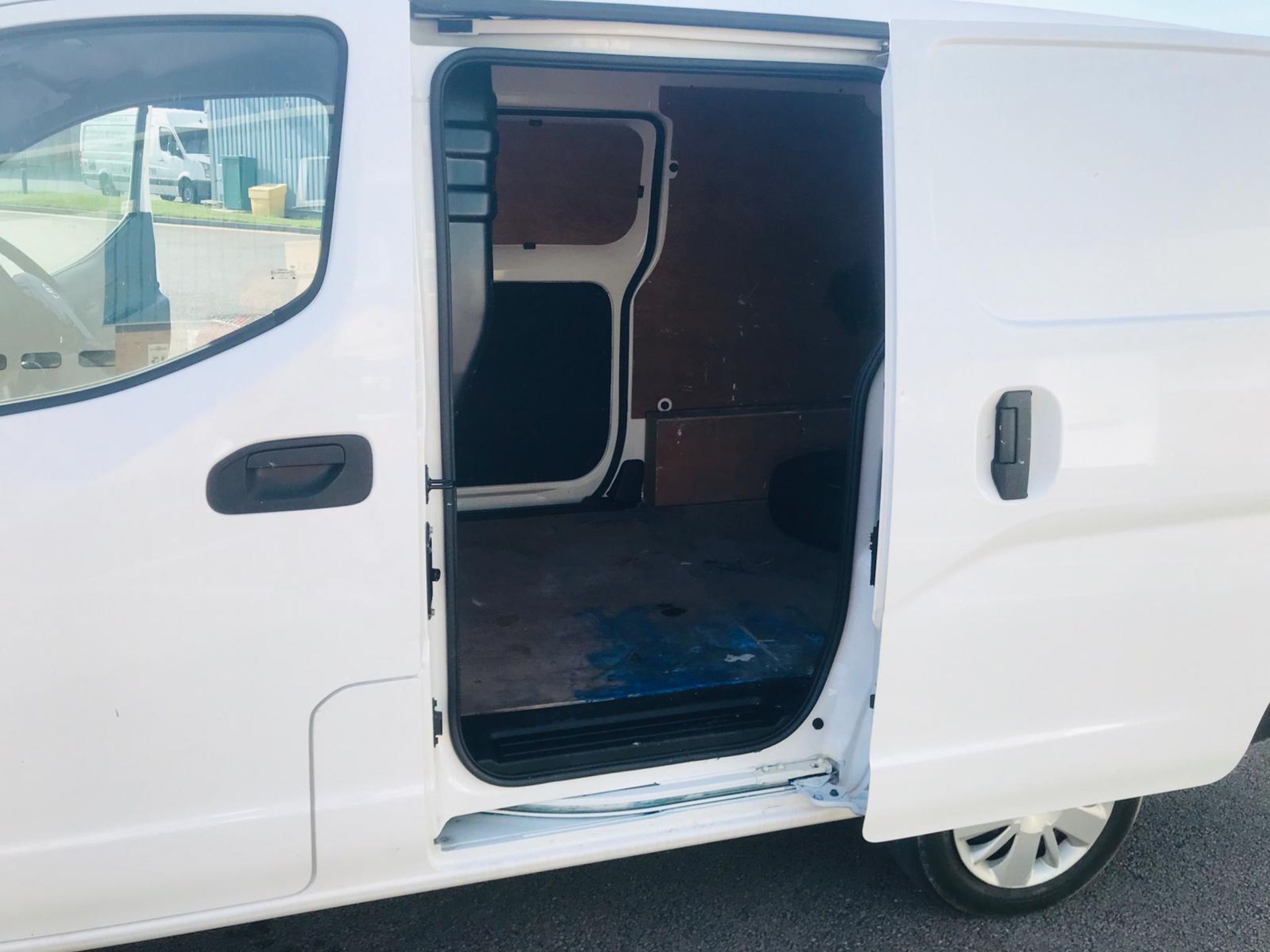 (RESERVE MET) Nissan NV200 1.5 DCI Acenta - 2015 15 Reg - Twin Sliding Doors - SAVE 20% NO VAT - Bild 11 aus 28