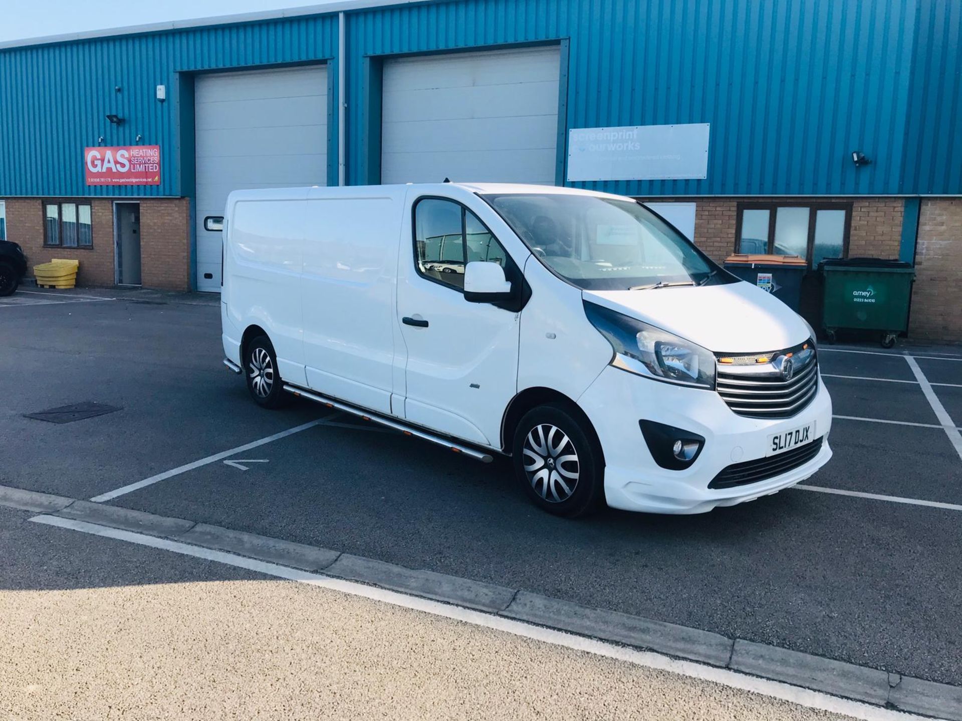 (RESERVE MET) Vauxhall Vivaro 2900 Sportive 1.6 CDTI - 2017 17 Reg - 1 Keeper From New - LWB - AC - Image 2 of 26