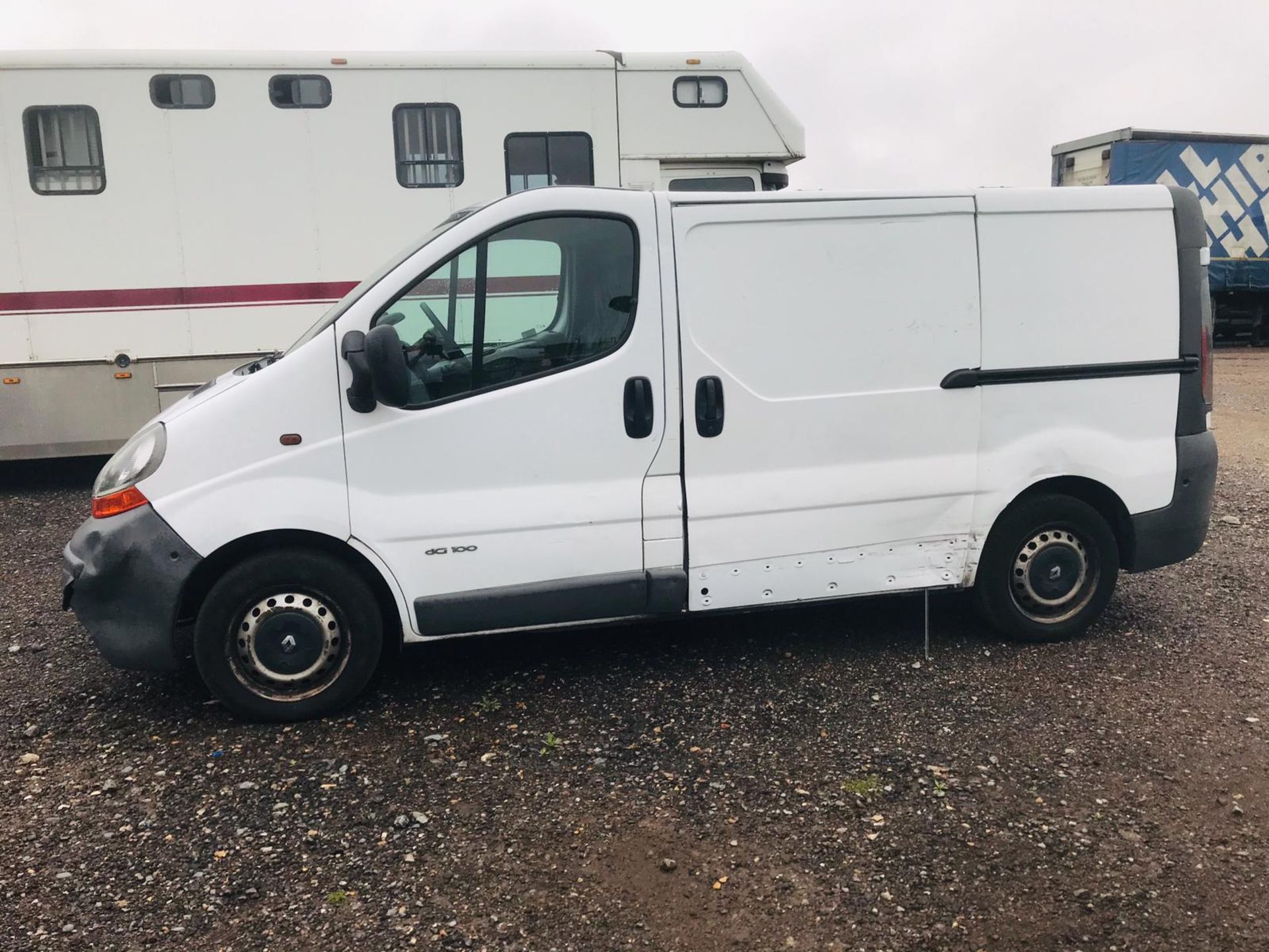 (RESERVE MET) Renault Trafic 1.9 DCI - 2004 Reg - - Image 2 of 10