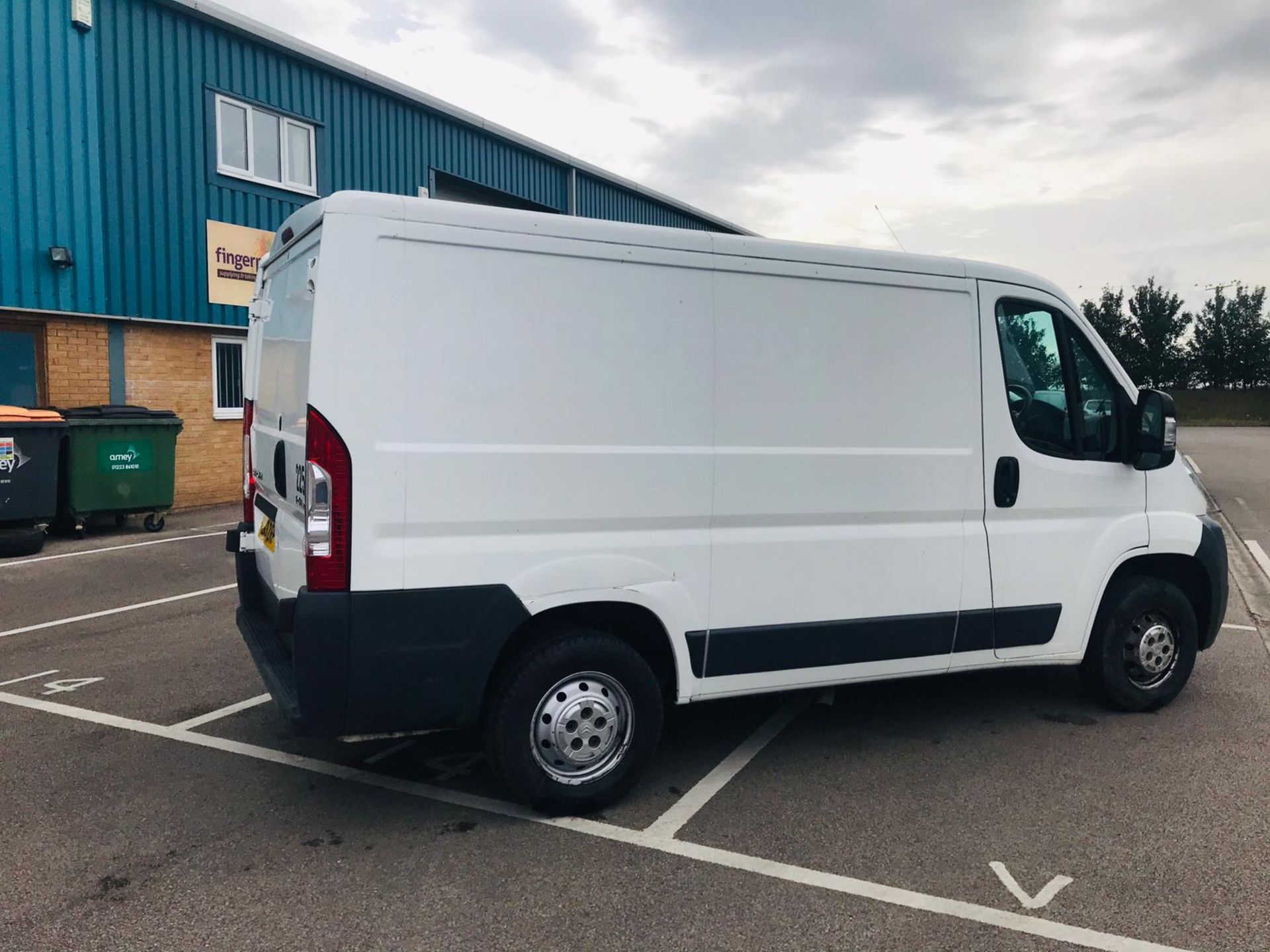 (RESERVE MET)Citroen Relay 33 2.2 HDI Panel Van - 2013 13 Reg - Sat Nav - 6 Speed - Ply Lined - - Image 8 of 26