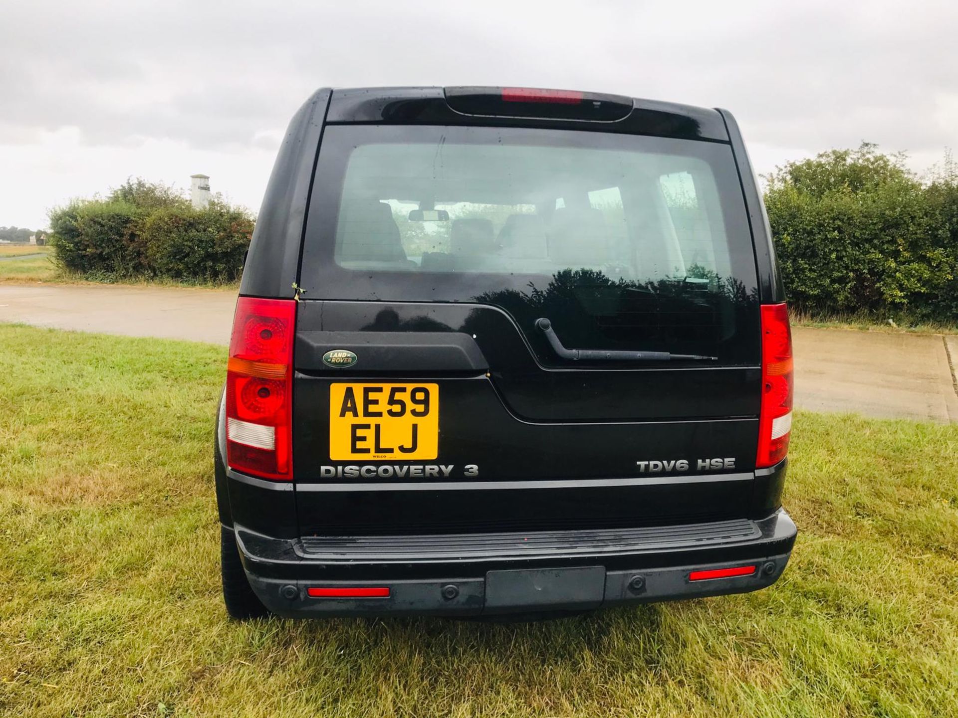 (RESERVE MET) Land Rover Discovery 2.7 TDV6 HSE Auto - 2010 Model - 1 Keeper From New - Sat Nav - - Image 3 of 30